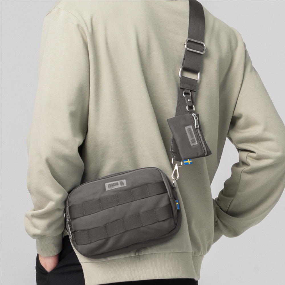 【預購】瑞典雲朵包系列｜防潑水 城市探險 斜背包(大象灰)M