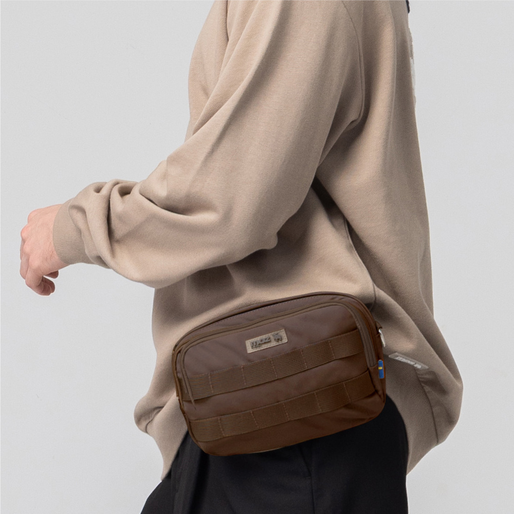 【預購】瑞典雲朵包系列｜防潑水 城市探險 斜背包(巧克力)M