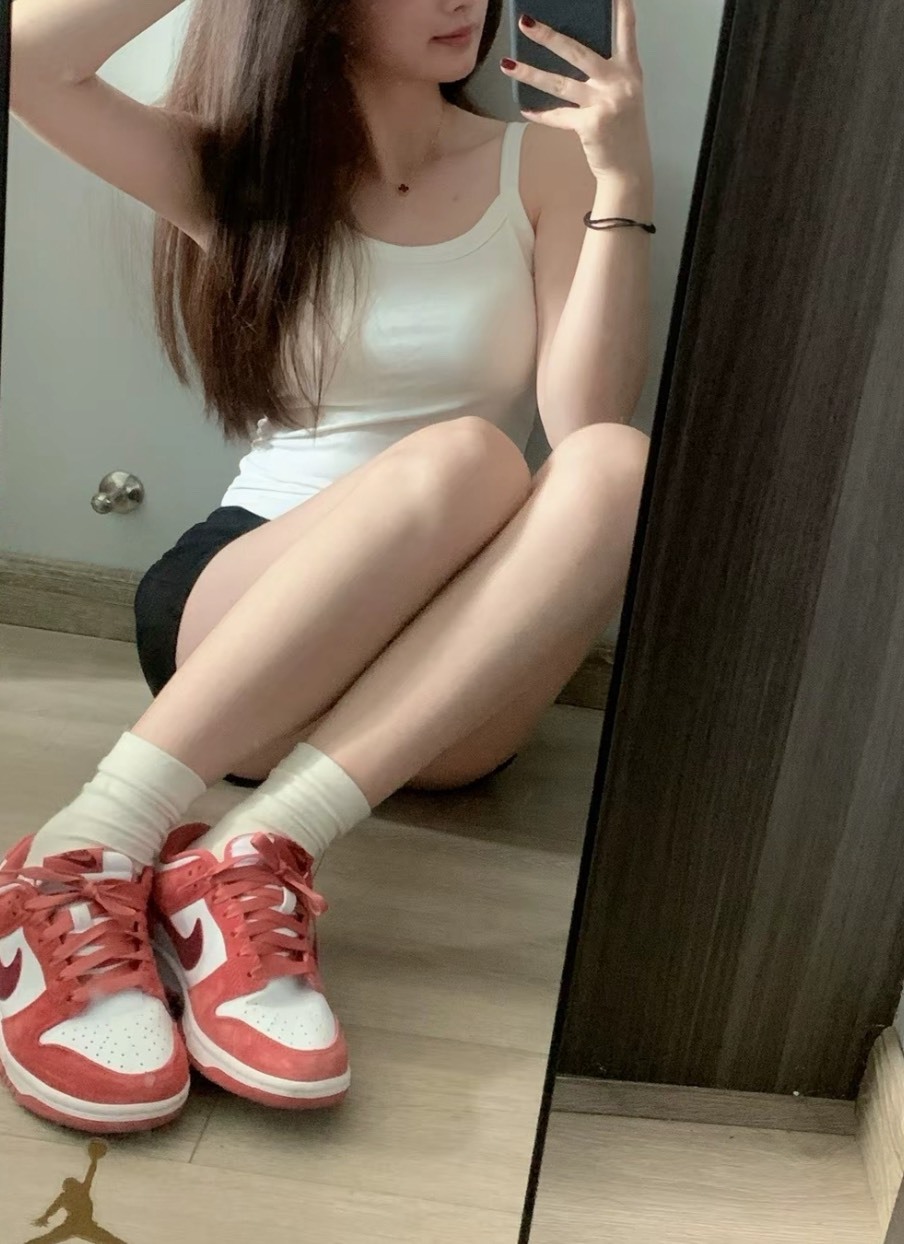 <超扯超扯😱>NIKE Dunk WMNS "Valentine's Day" 草莓熊