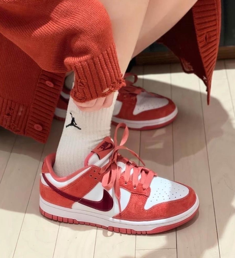 <超扯超扯😱>NIKE Dunk WMNS "Valentine's Day" 草莓熊