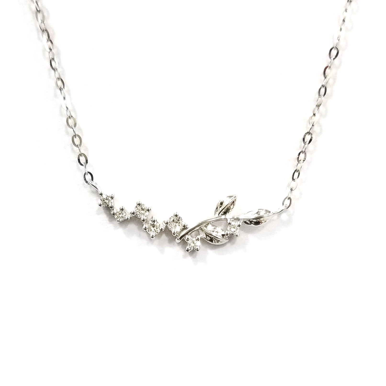 18K白金天然鑽石星葉頸鏈
