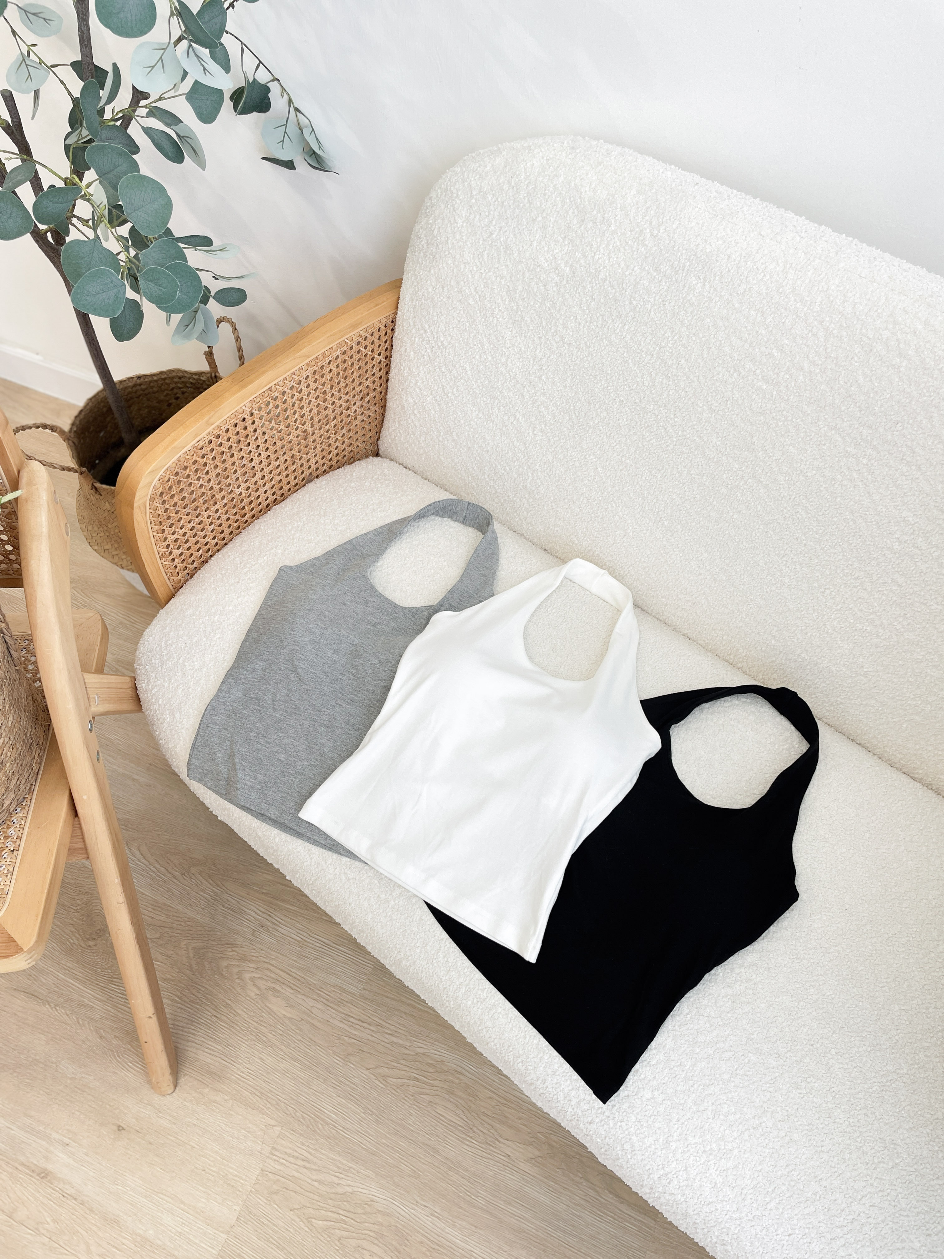 【震憾包色價$299！】T1515 Softie Halter Neck Padded Top