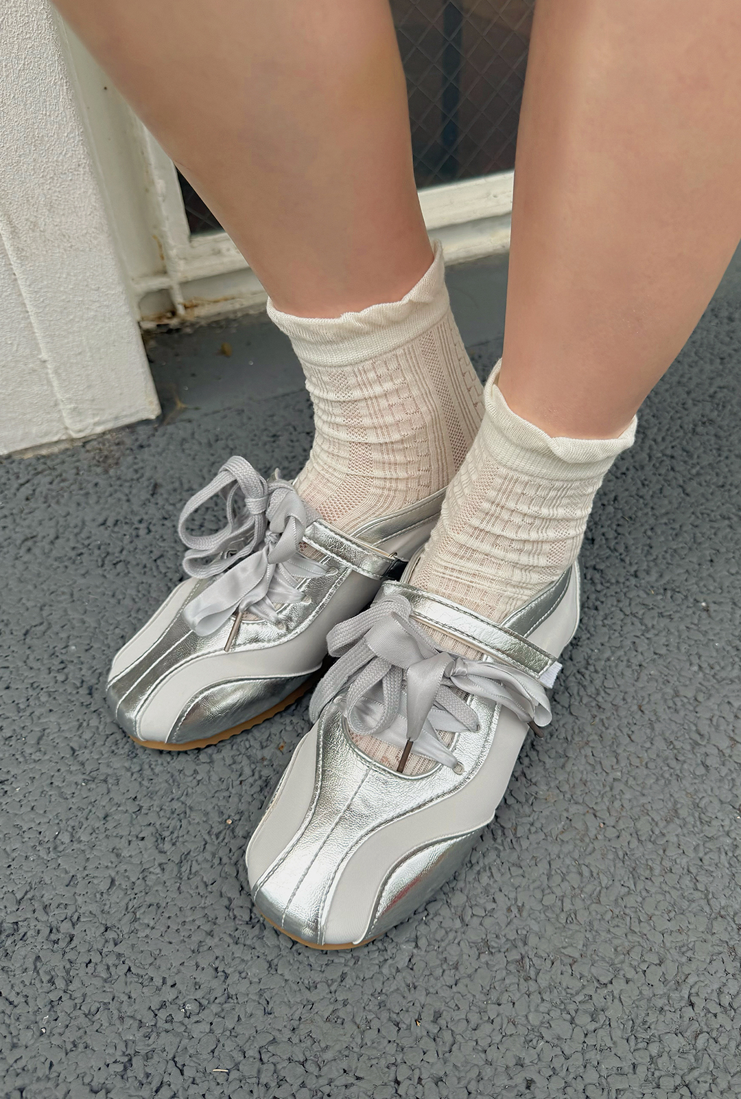 IU15-韓妞感緞帶拼接平底鞋