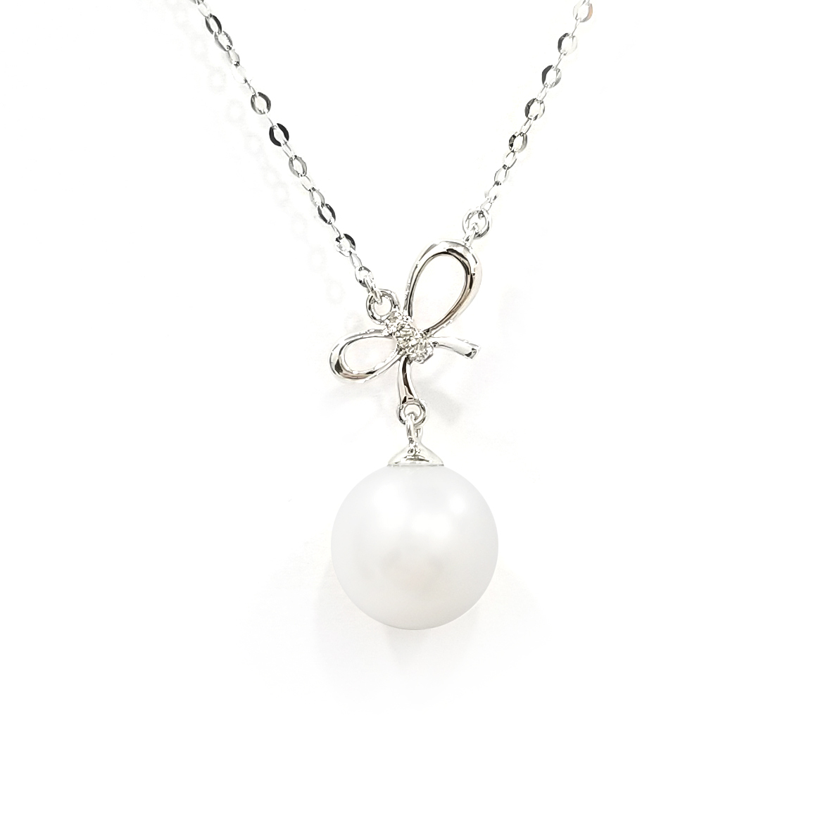 18K白金天然鑽石珍珠絲帶頸鏈