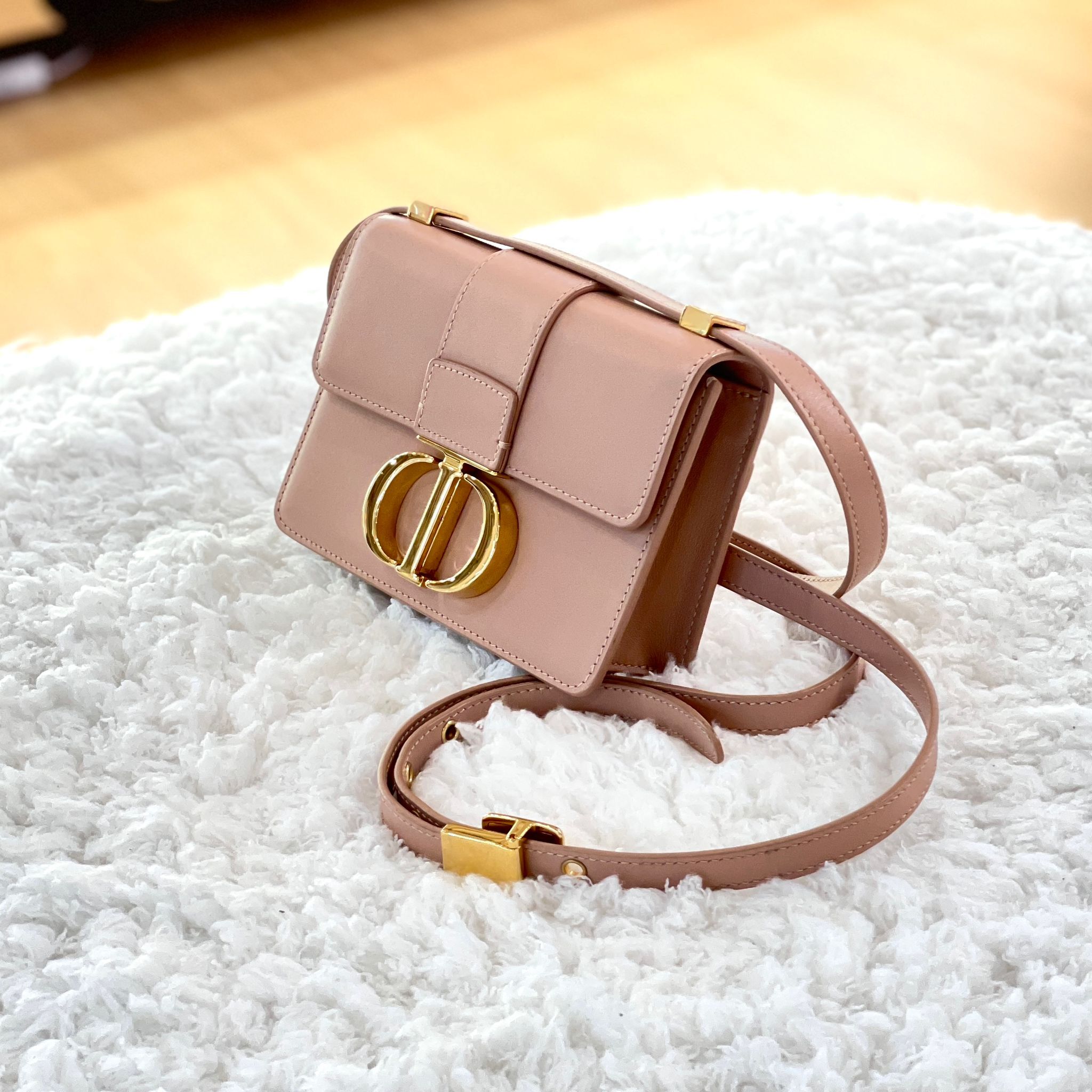 99%NEW二手DIOR MICRO 30 MONTAIGNE 裸粉色牛皮金扣 #迪奧蒙田包 #香榭站正品