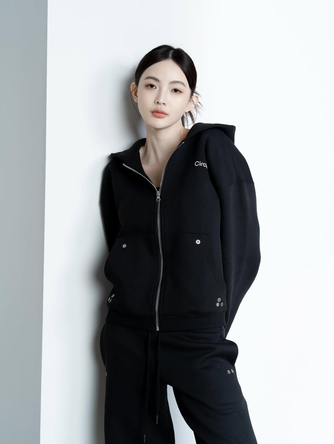 Circlé CC-001 Logo刺繡 立體 短版 棉外套