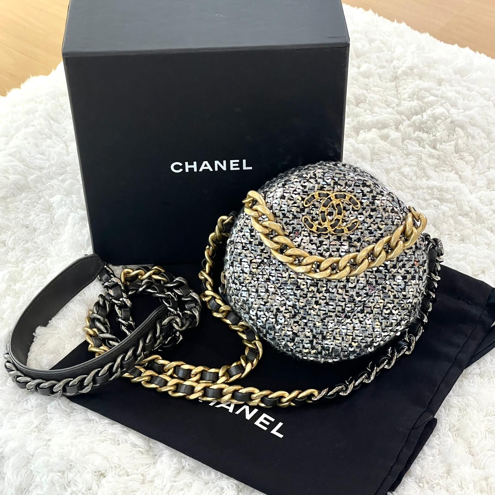 99%NEW二手CHANEL 19 圓餅小廢包 AP0945 亮片雙色鏈@303開 #香榭站正品