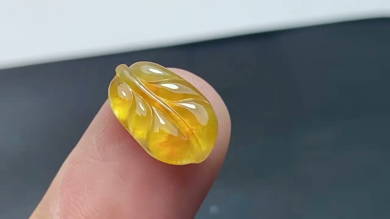 32942 翡翠黃翡葉子