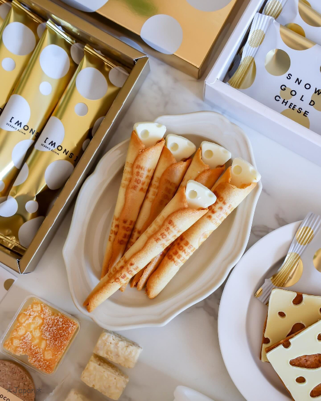 日本🇯🇵北海道 史上最難買 【SNOW】CHEESE 白巧克力捲心餅