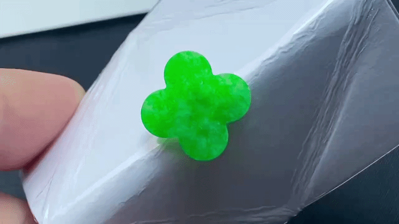 32946 翡翠陽綠四葉草