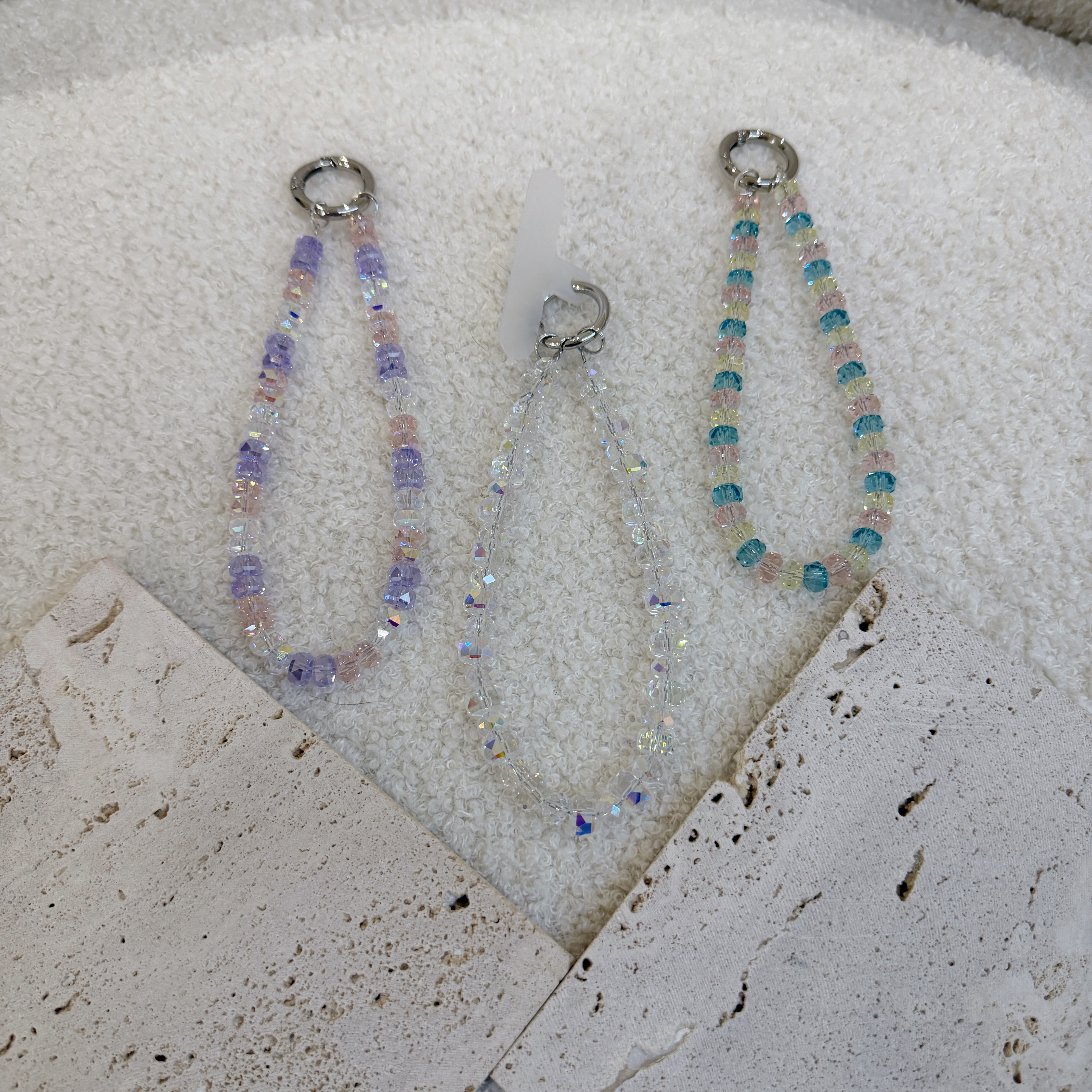 品牌選品｜磁場大爆發 · 亮亮石水晶手機掛繩