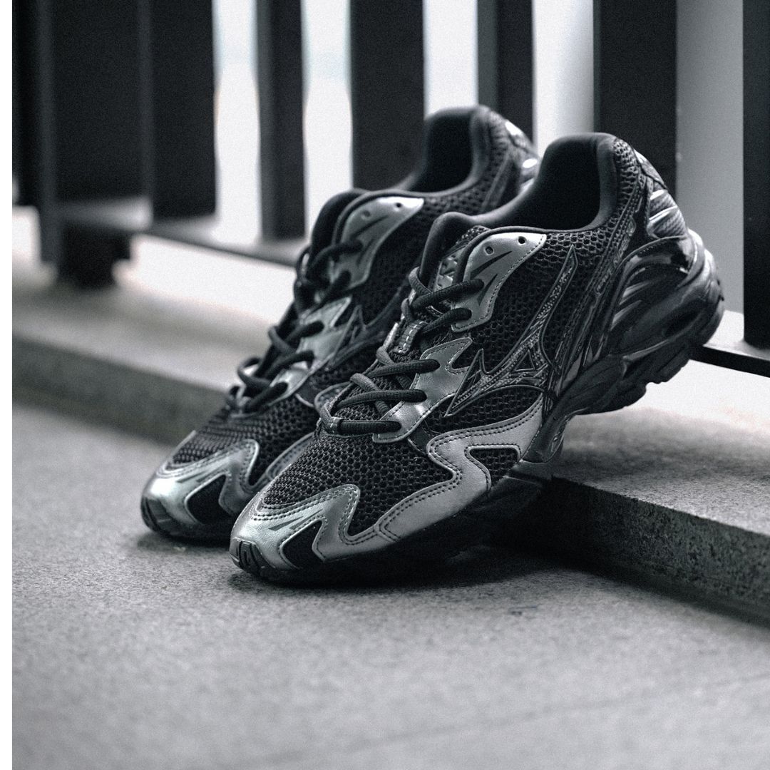 Mizuno 美津濃 Wave Rider 10 D1GA261601 男女 運動休閒鞋 舒適 黑