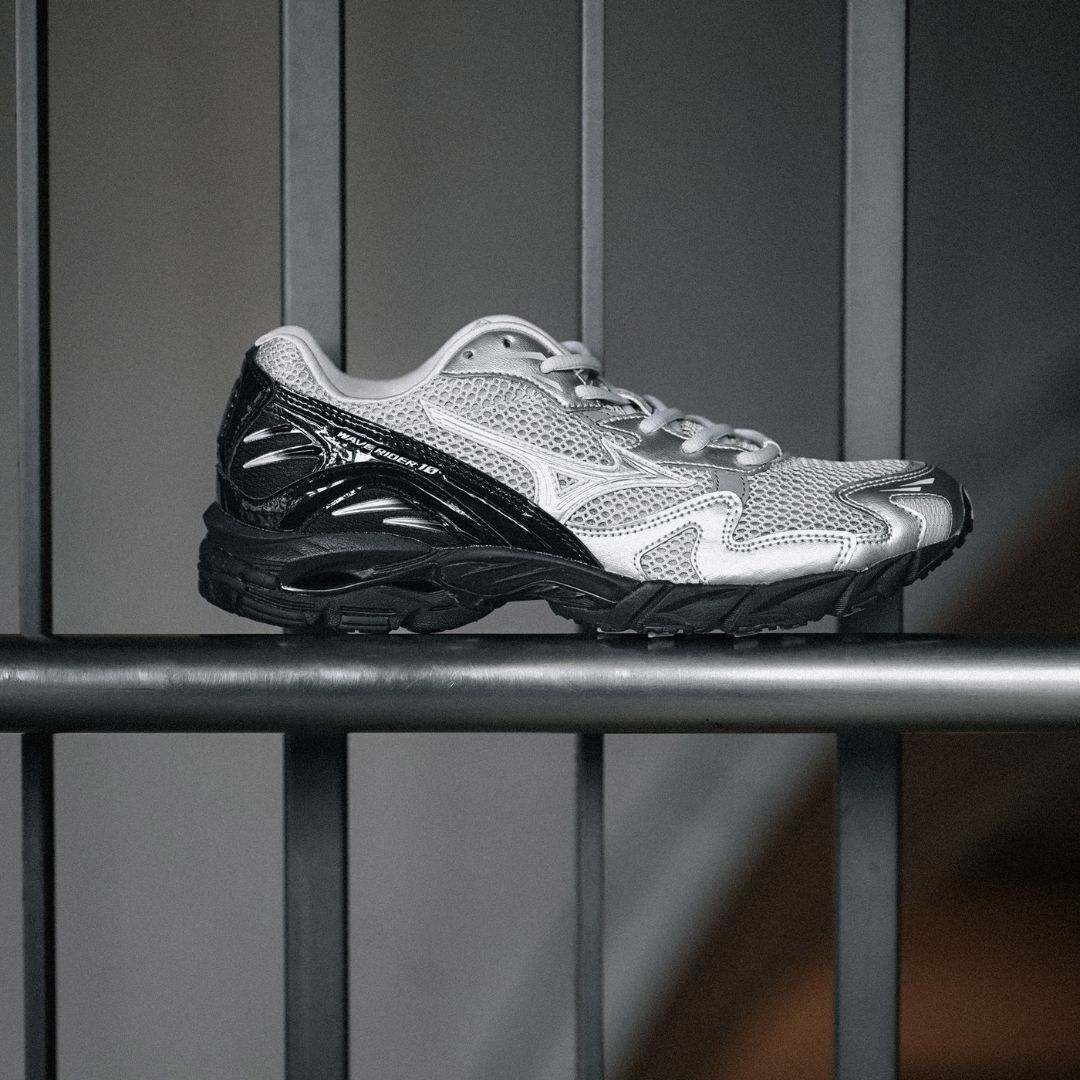 Mizuno 美津濃 Wave Rider 10 D1GA261602 男女 運動休閒鞋 舒適 灰 黑