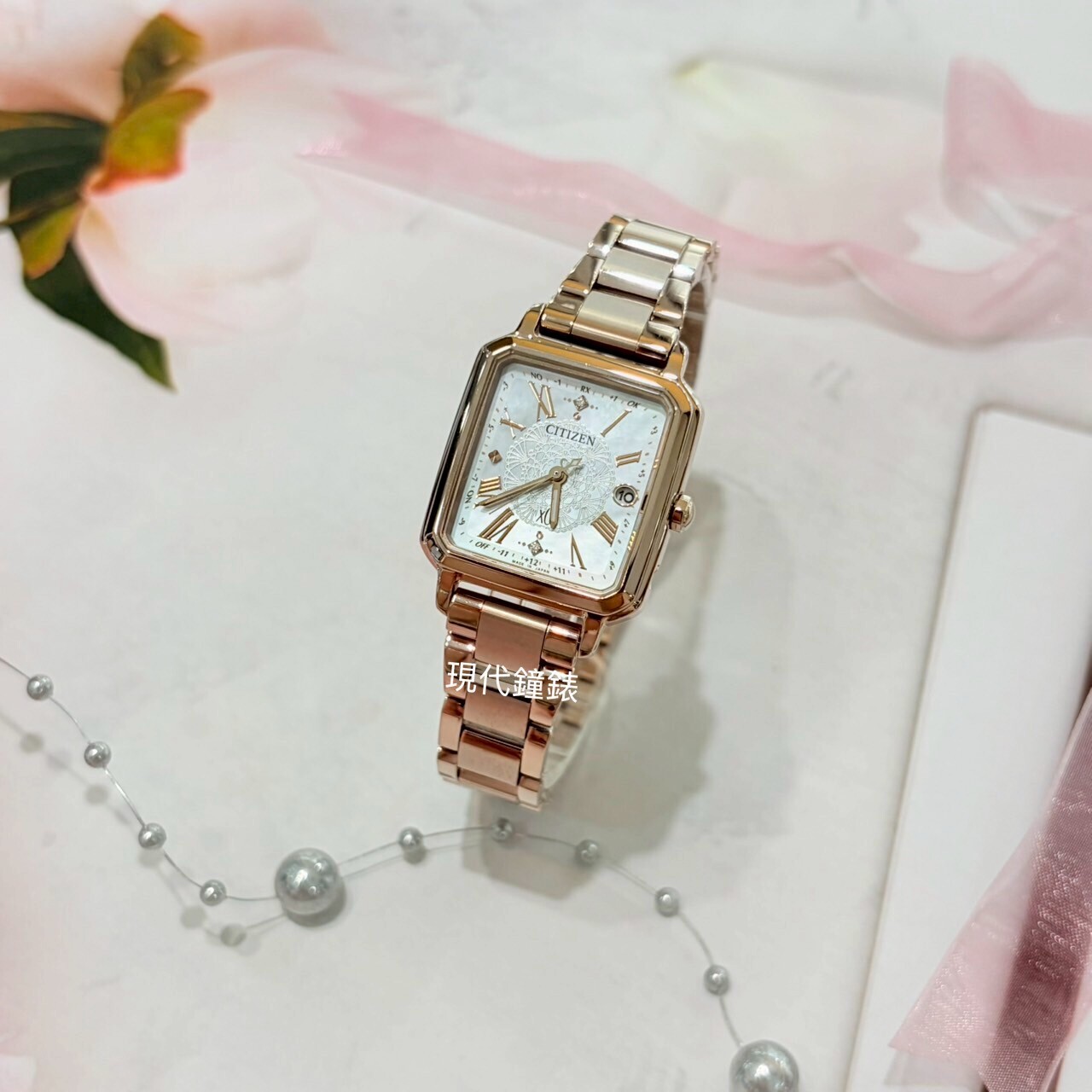 【CITIZEN 星辰】 XC 限量光動能電波白蝶貝女錶ES9506-54N 24mm現代鐘錶