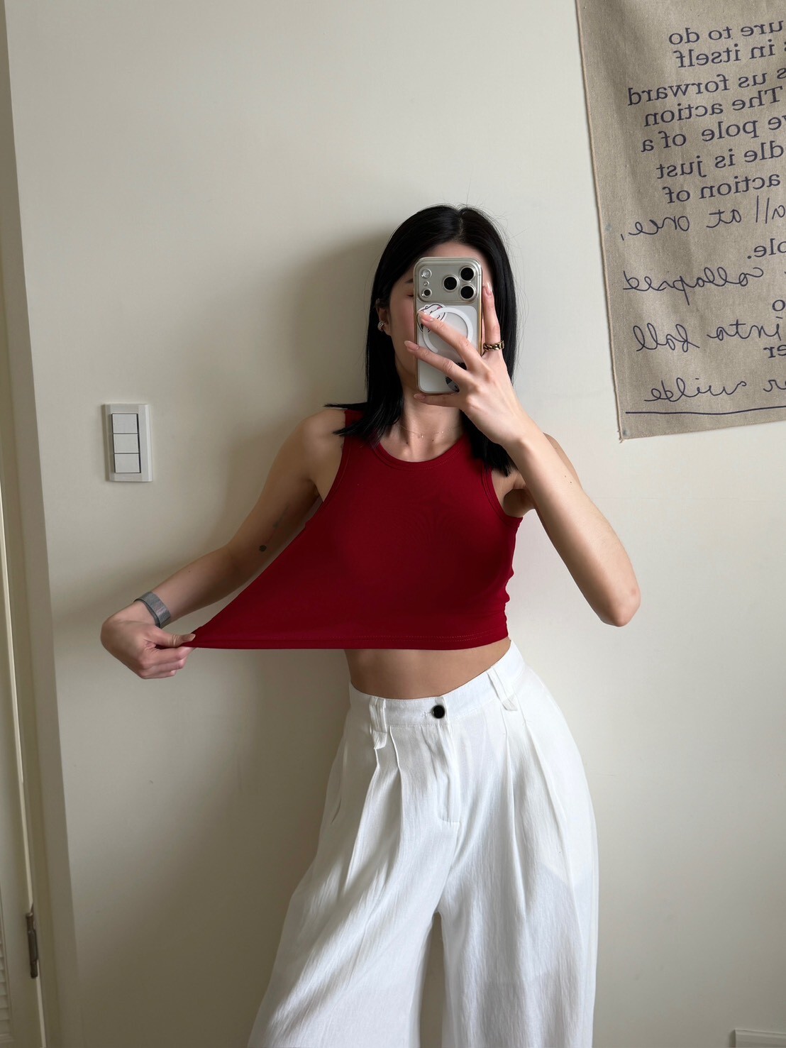 必備款彈力短版BRATOP