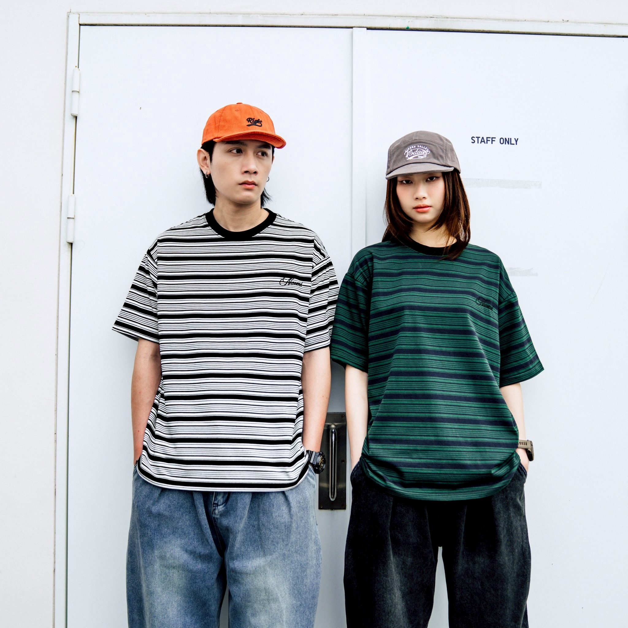 SBG 刺繡條紋寬鬆短T V0015