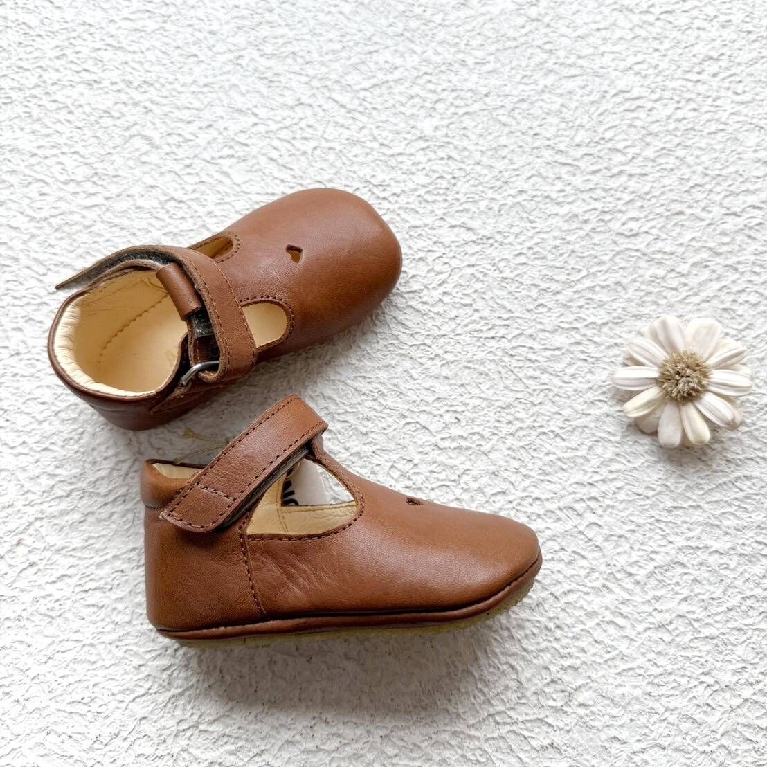 ANGULUS 魔鬼氈愛心學步鞋 Prewalker with heart and velcro closure - Cognac