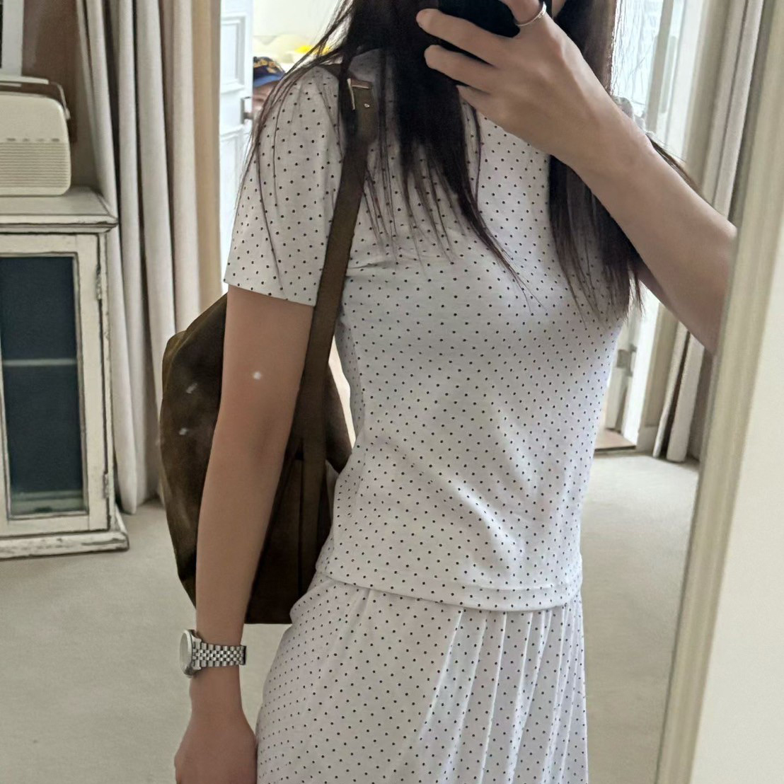 經典黑白色系點點圓領短袖棉TEE / 2色