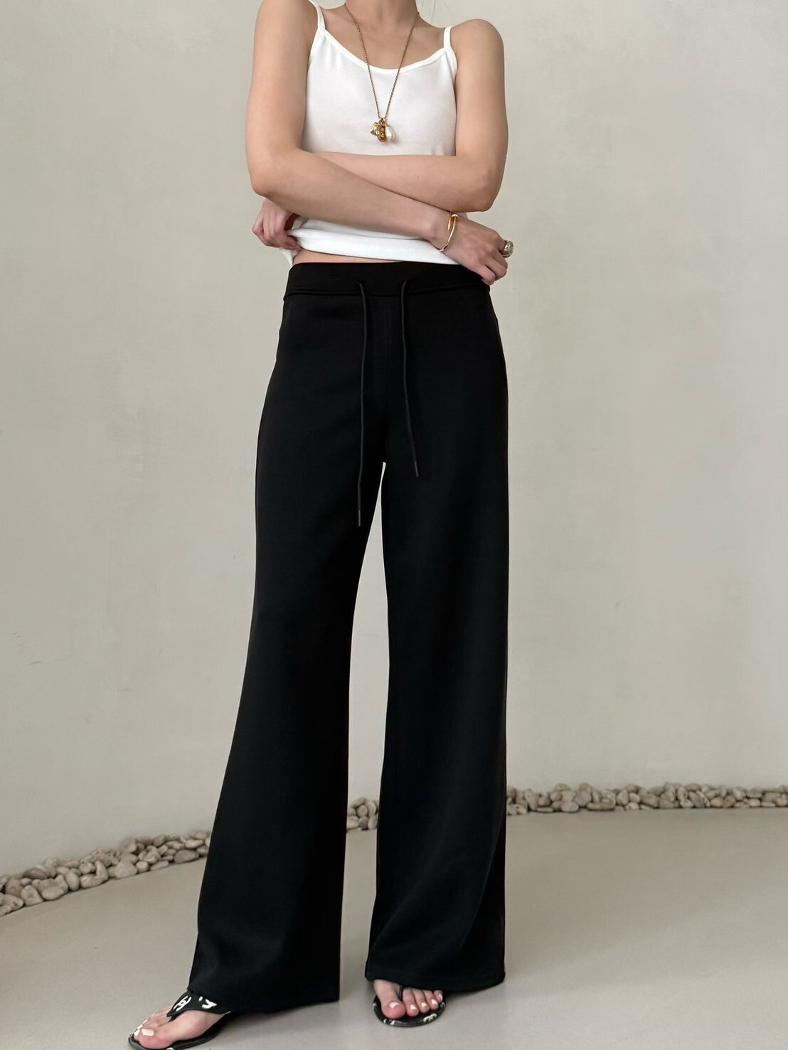 鬆緊腰寬腰頭綁帶造型休閒長褲-F / 2色