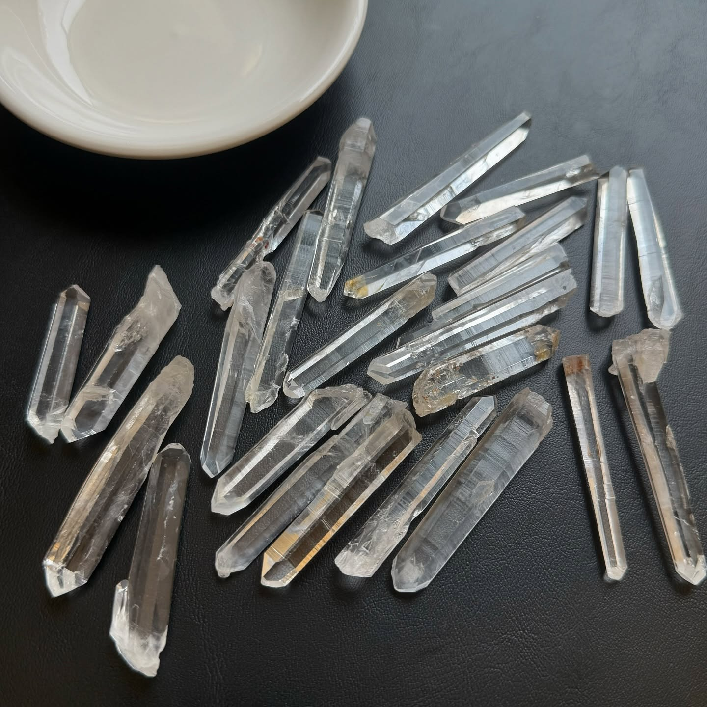 [原石] 雷姆利亞水晶 生長紋 原礦