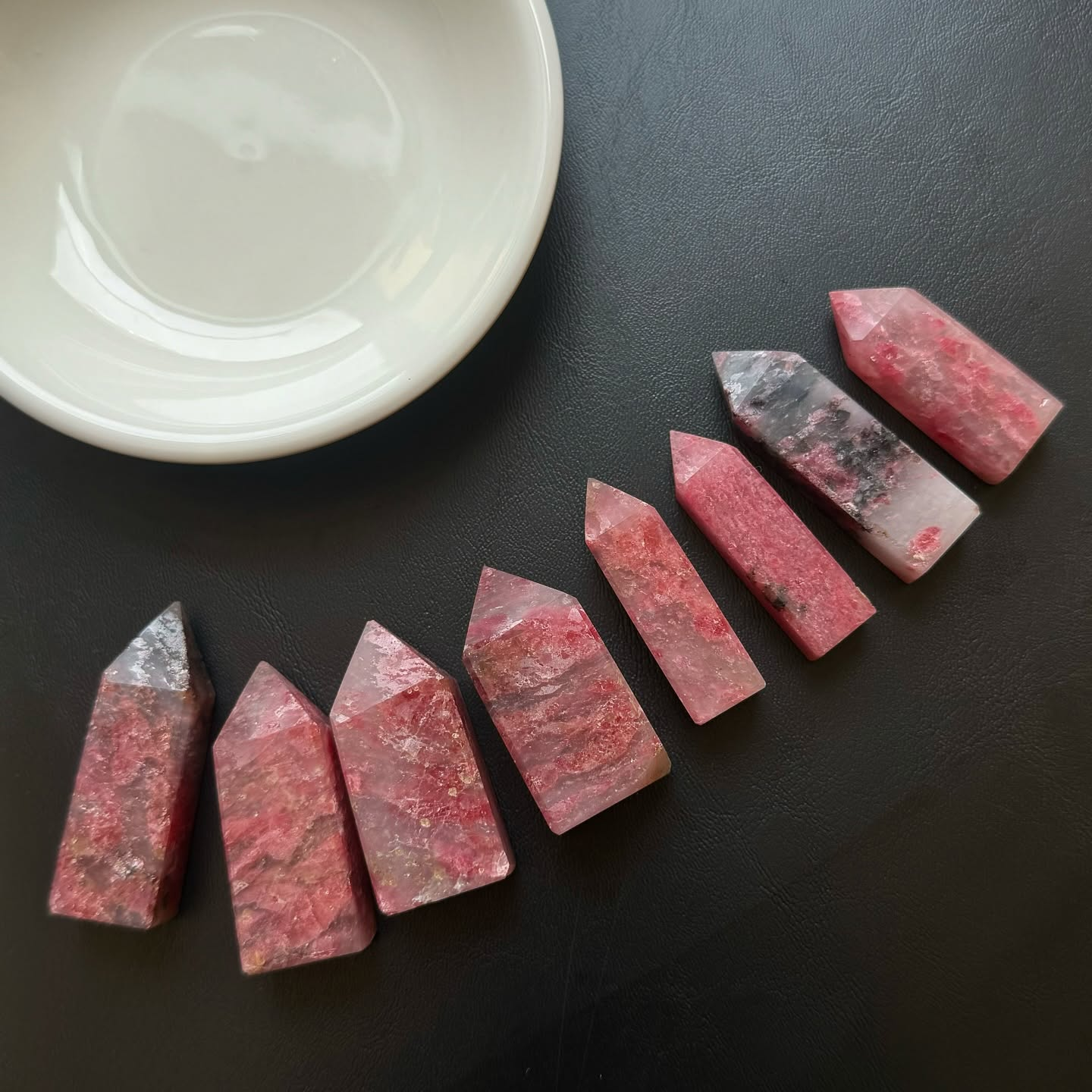 [原石] 玫瑰薔薇輝石 水晶柱