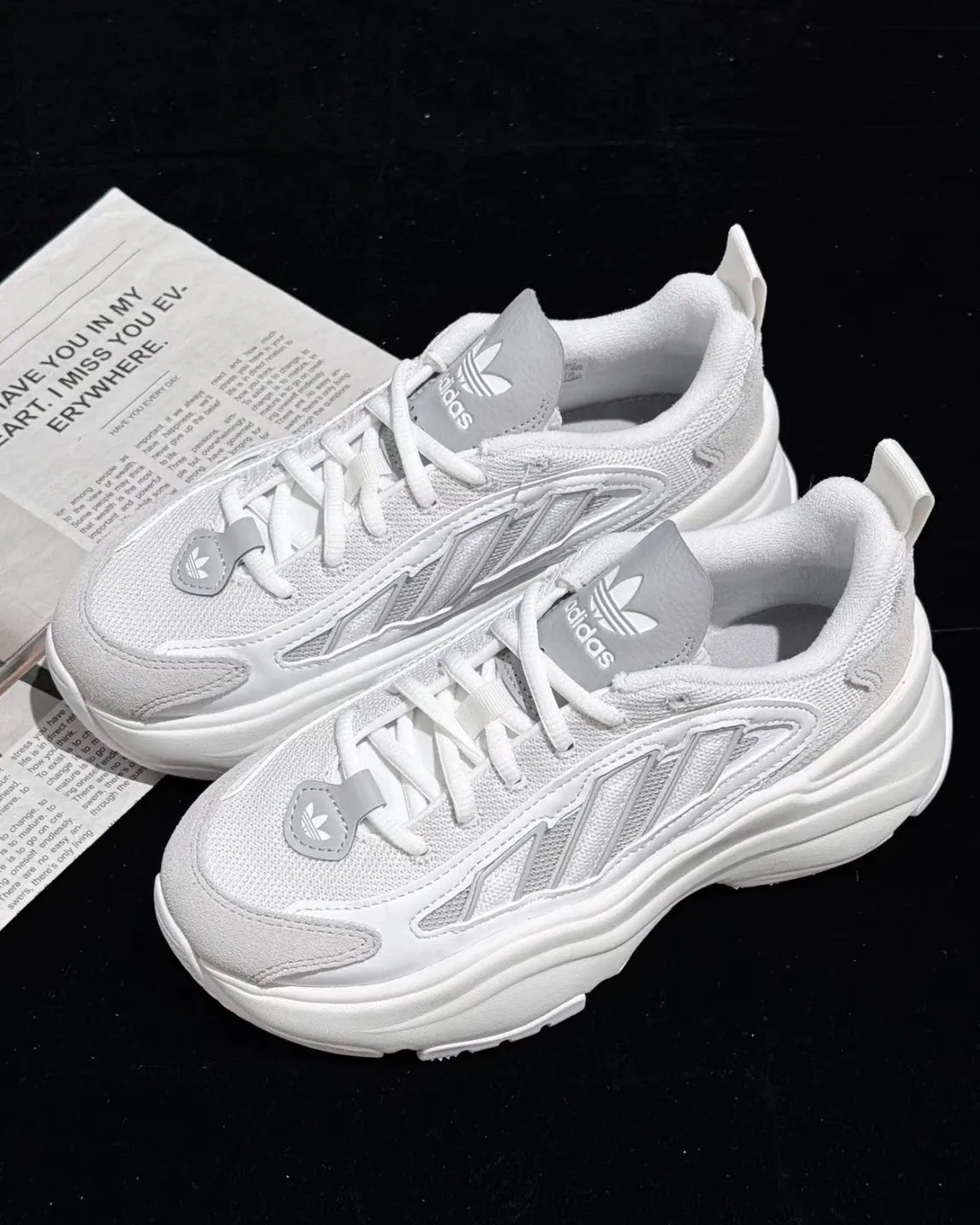 Adidas original OZGAIA 灰白厚底 女鞋 KJ7308
