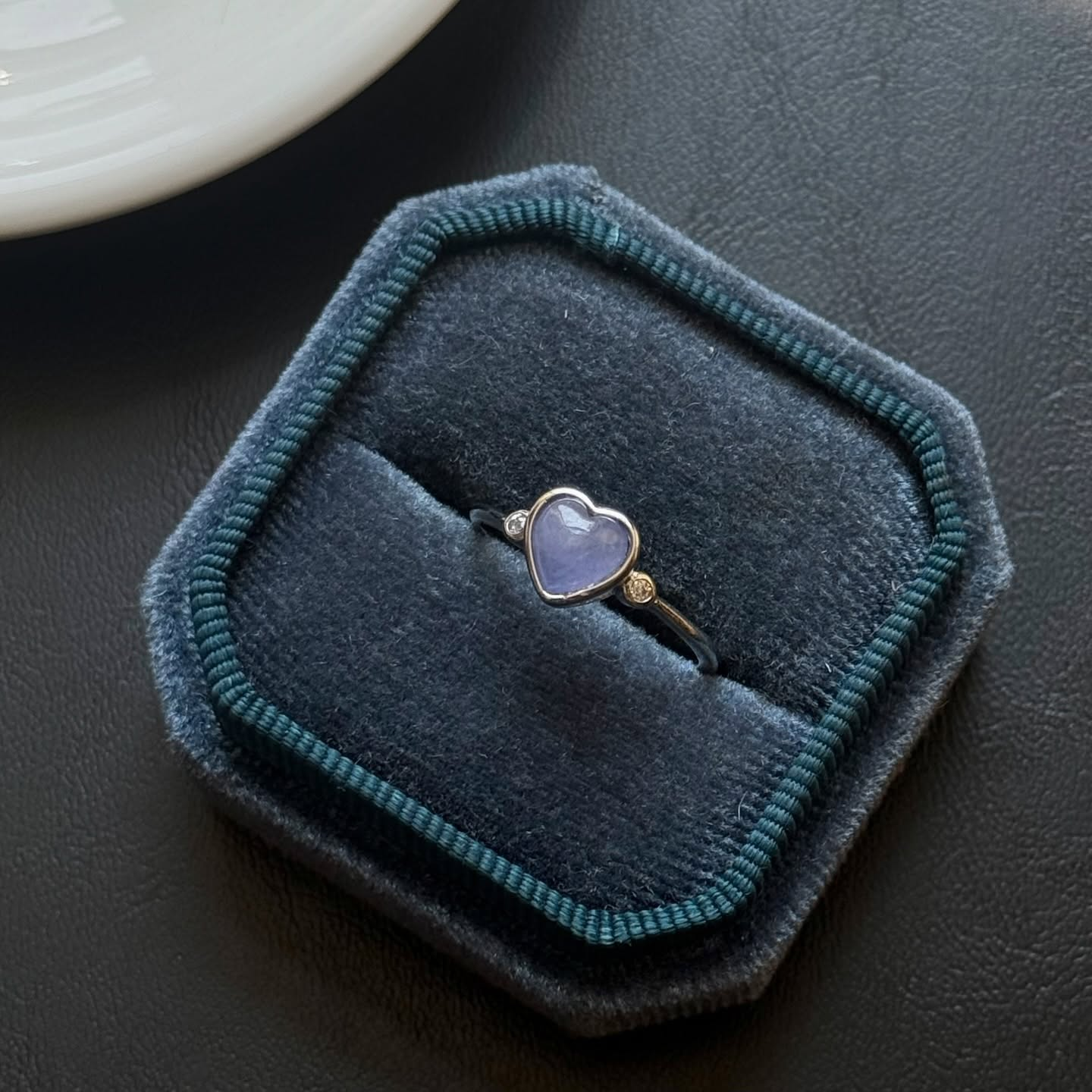 [原石] 坦桑石 水晶戒指