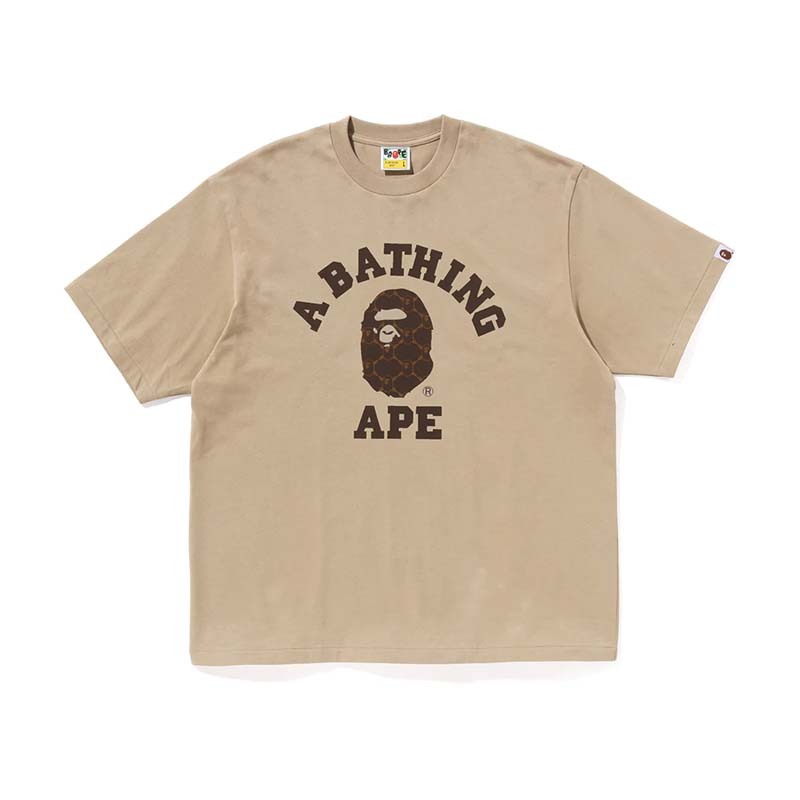 BAPE College Monogram College Relaxed Fit Tee 卡其色 猿人 寬鬆版型 短袖 黑色 1L30110322-BE [台灣現貨]
