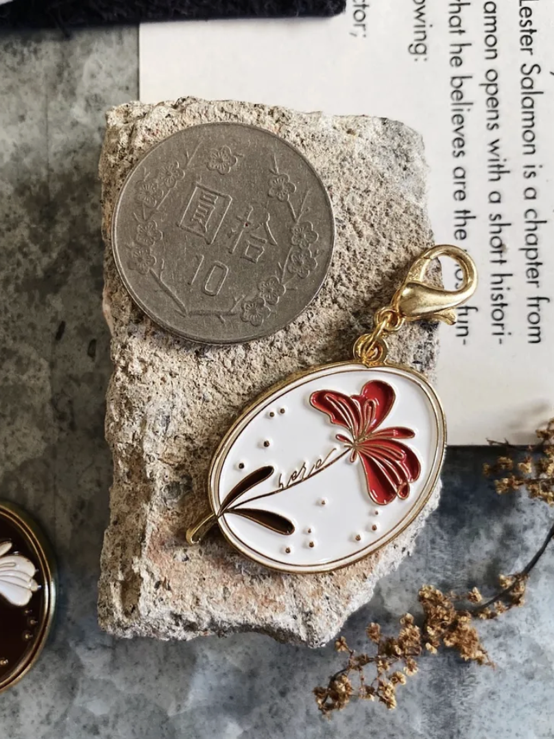 茄子先生｜翻糖花 金屬吊飾