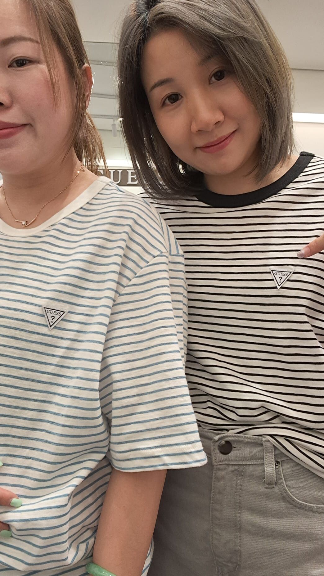 韓國代購 GUESS 01 男女同款TOP