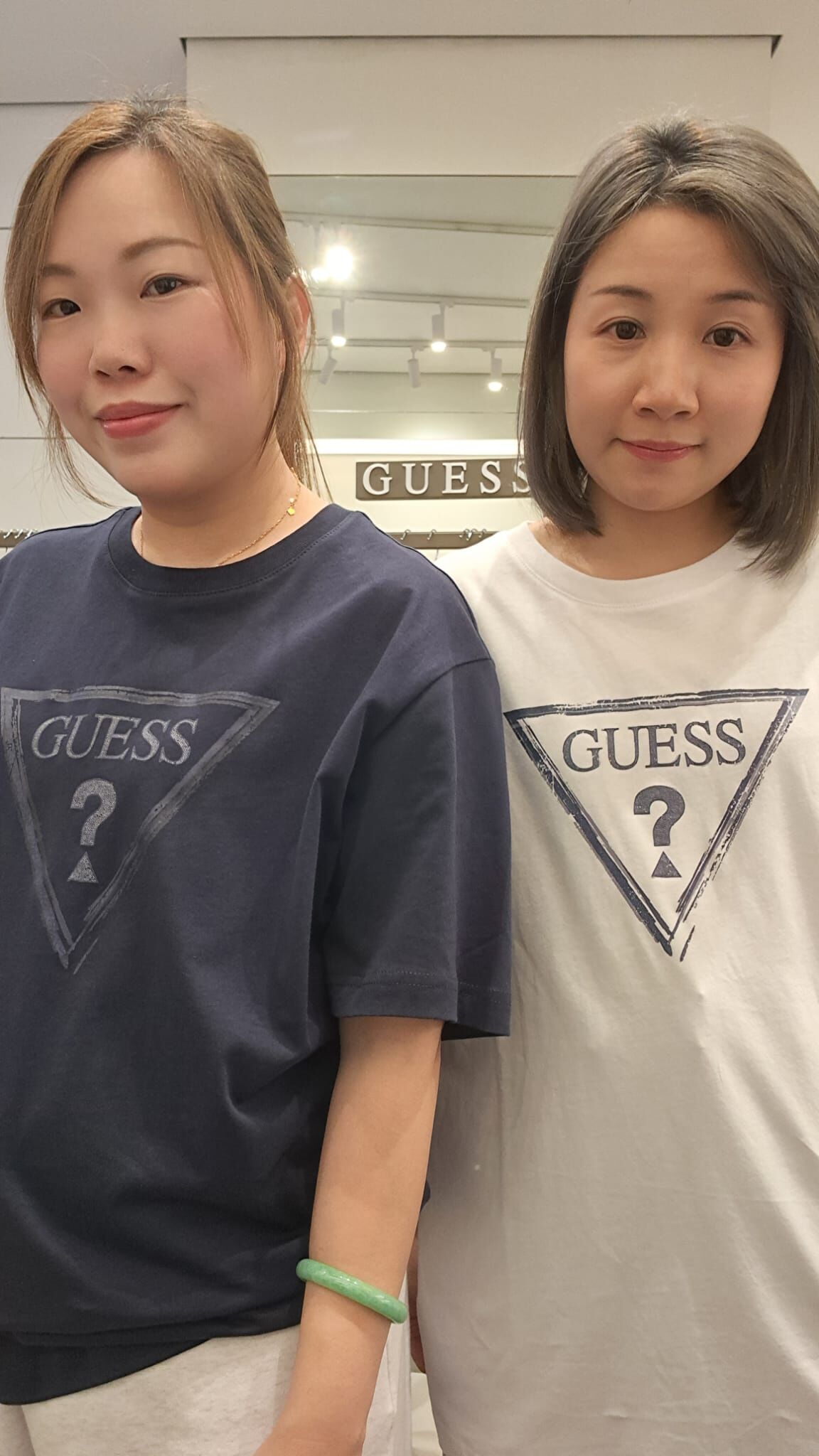 韓國代購 GUESS 12 男女同款TOP