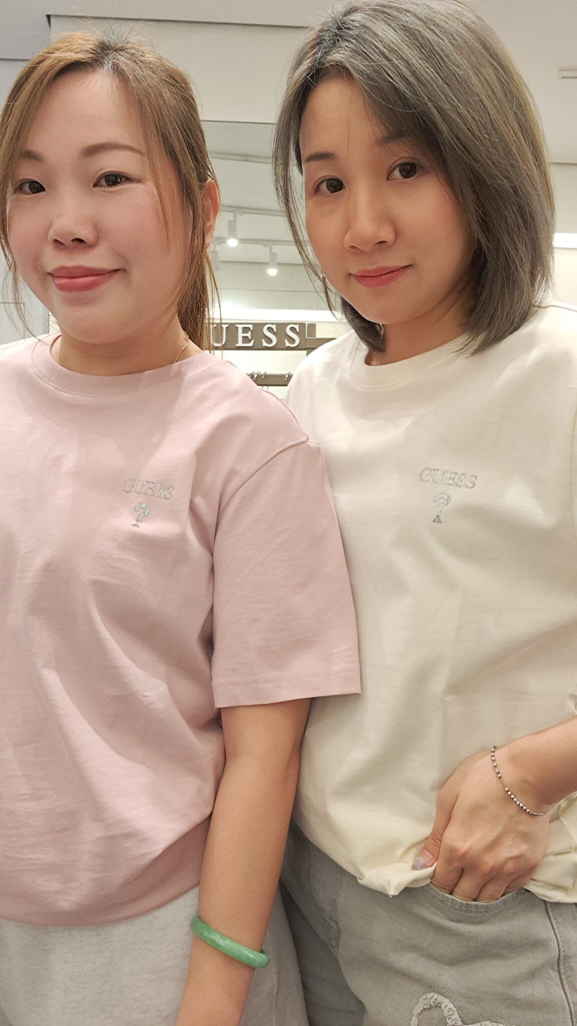 韓國代購 GUESS 15 男女同款TOP