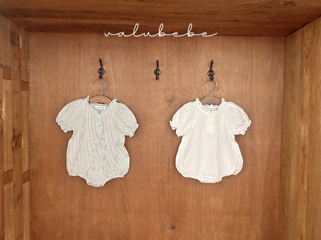正韓夏valu_bebe 嫩嬰米白/直條澎袖包屁衣