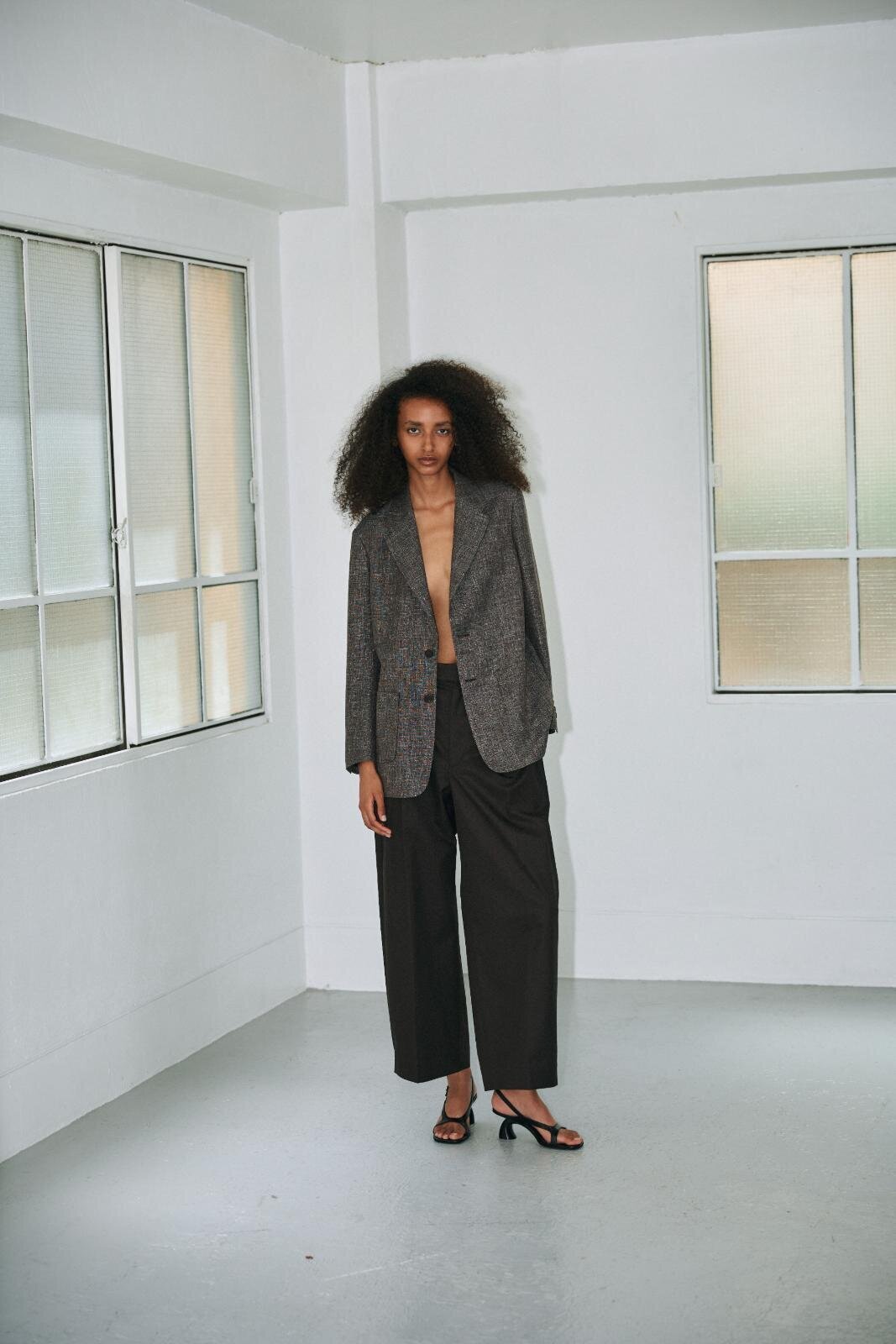 BISOWN - WOOL LINEN 2B JACKET / MIX BLACK