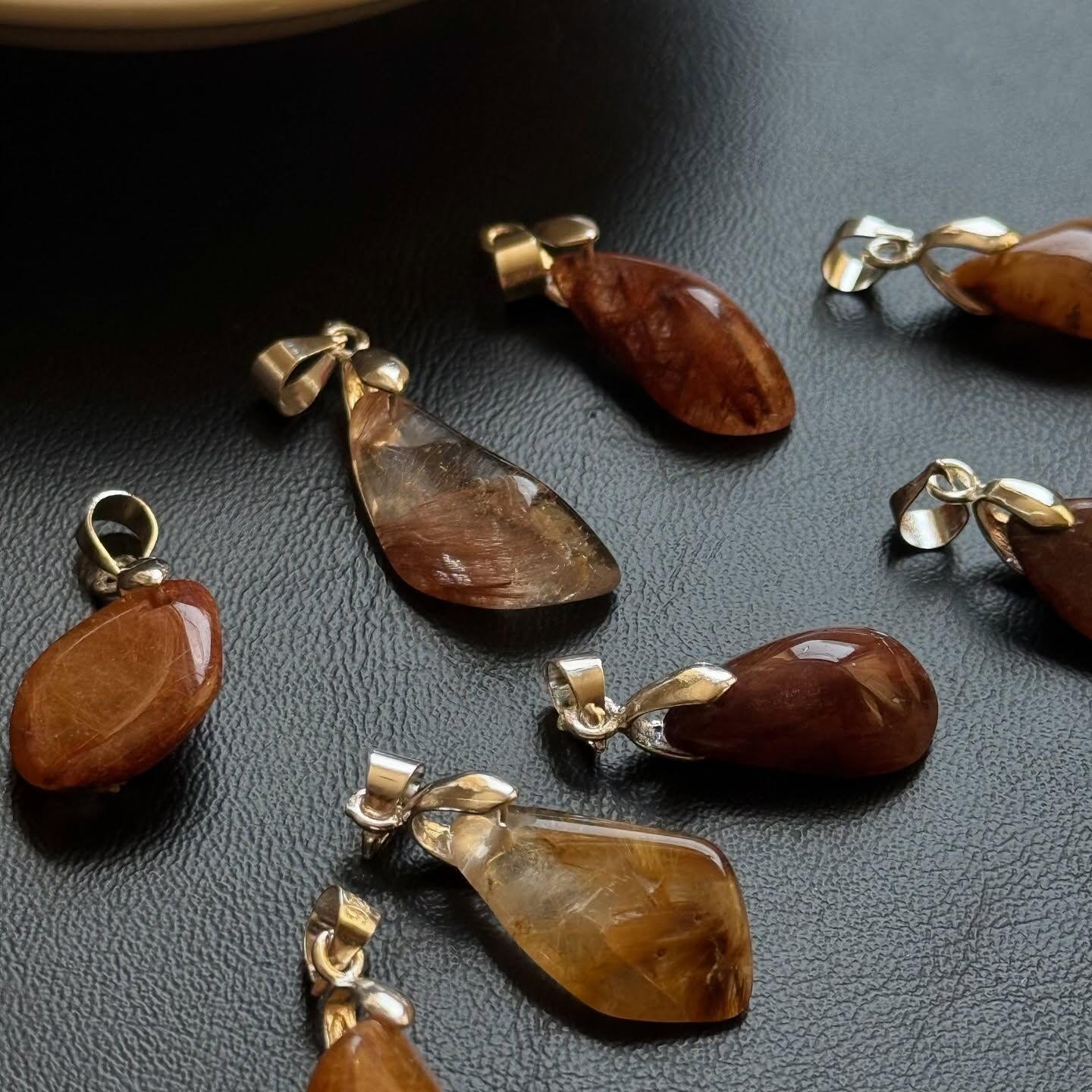 [原石] 紅髮晶 925銀項鏈吊墜