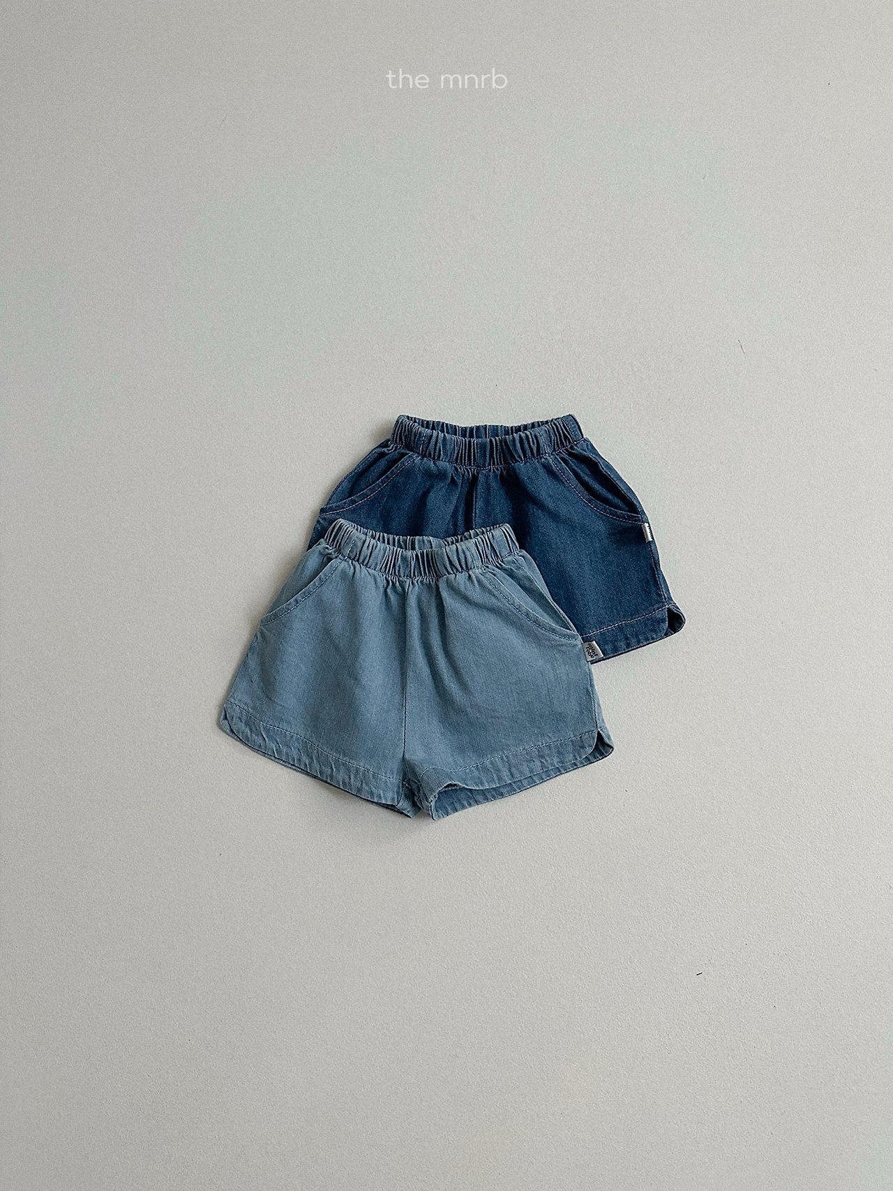 圓弧邊牛仔短褲