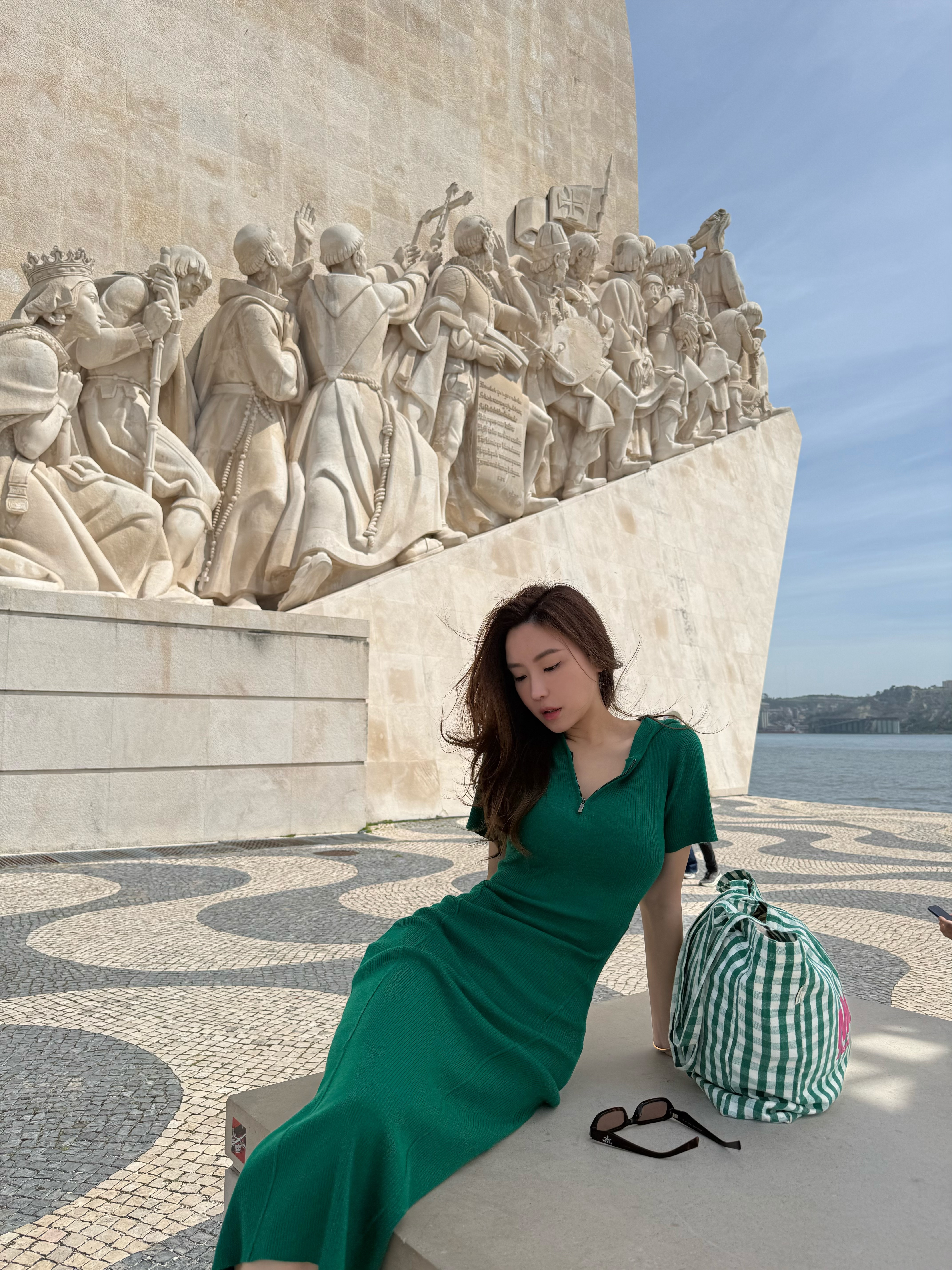 Fly Up 針織連帽短袖洋裝