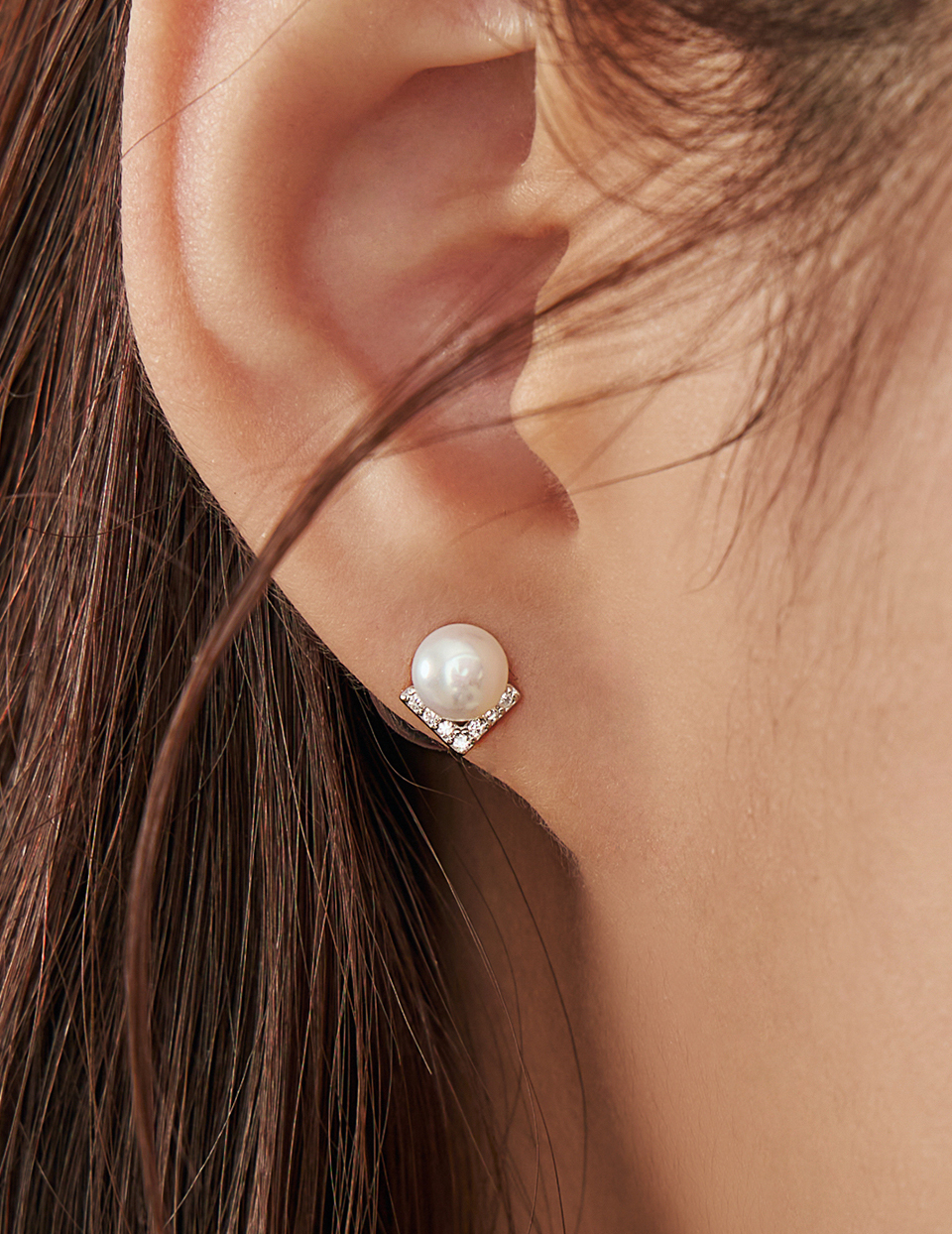 【925純銀】淡水珍珠V字排鑽。針式耳環