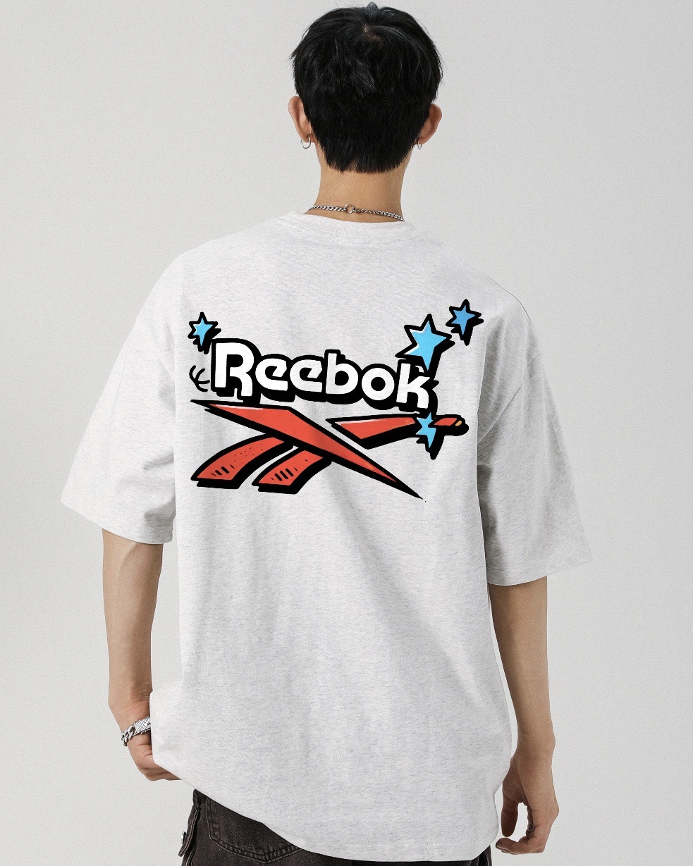 #預購 Reebok 美式復古 背後大LOGO 卡通星星塗鴉 寬鬆印花短踢 四色