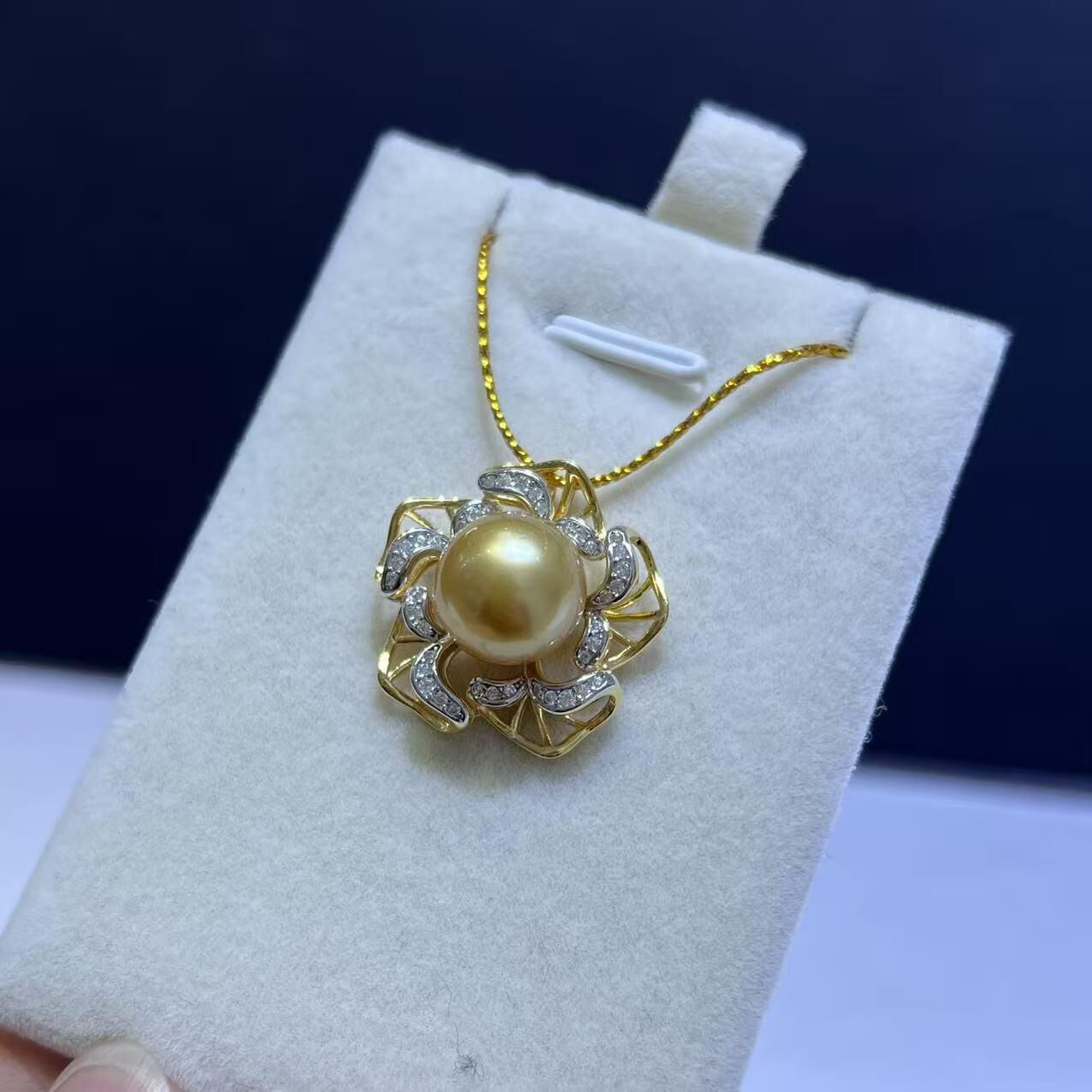 (YA119) 10-11MM天然海水南洋金珠吊墜 (送S925銀鏈)- #珍珠 #2104PE