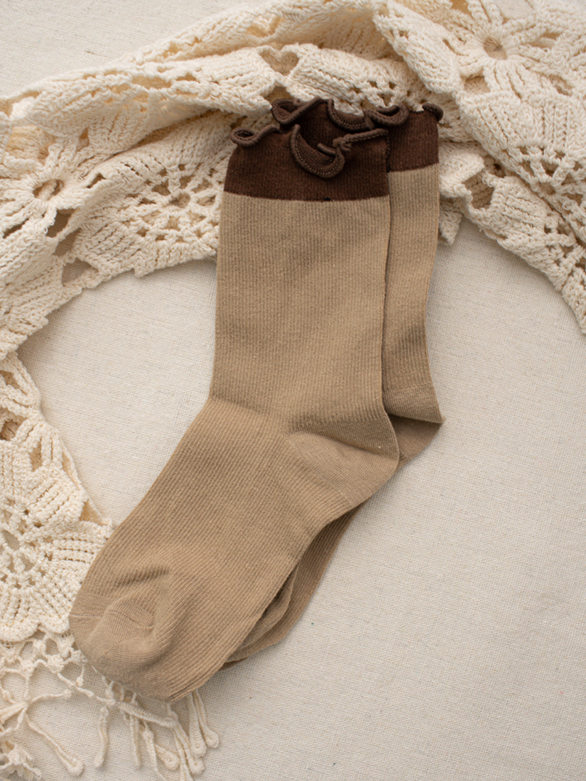 木耳滾邊撞色棉襪