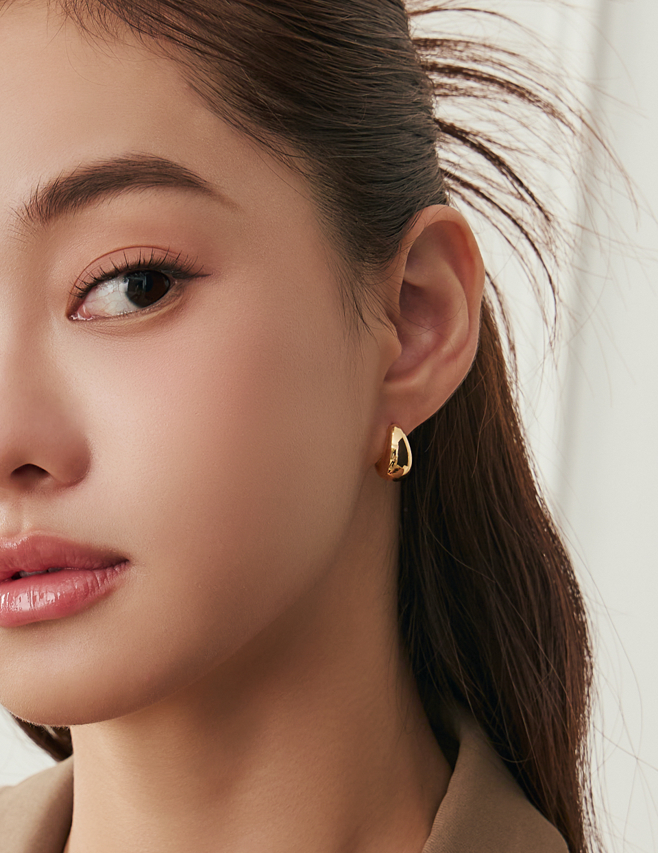 立體厚感。針式耳環-M(金)