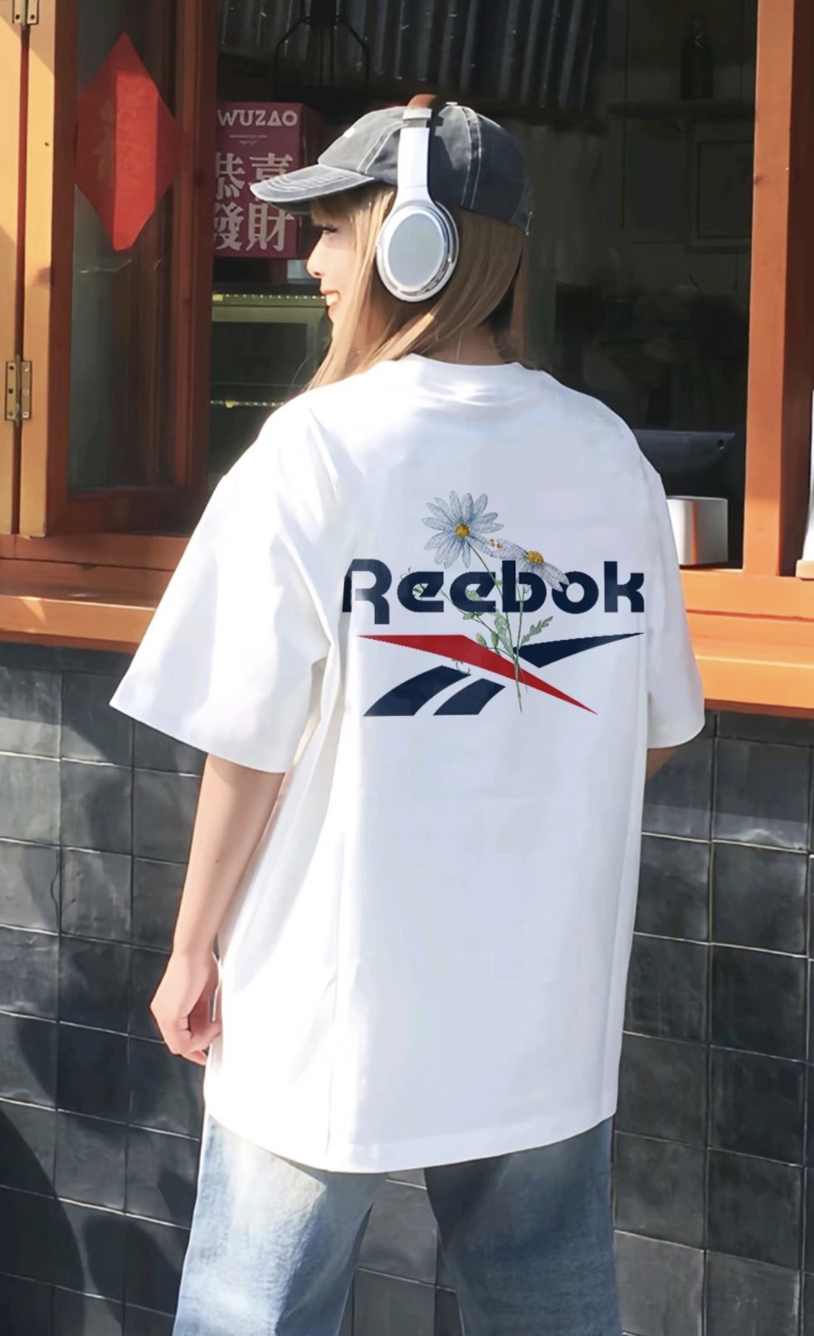 <新品預購> REEBOK 小雛菊LOGO美式TEE 四色 26SRMH93M