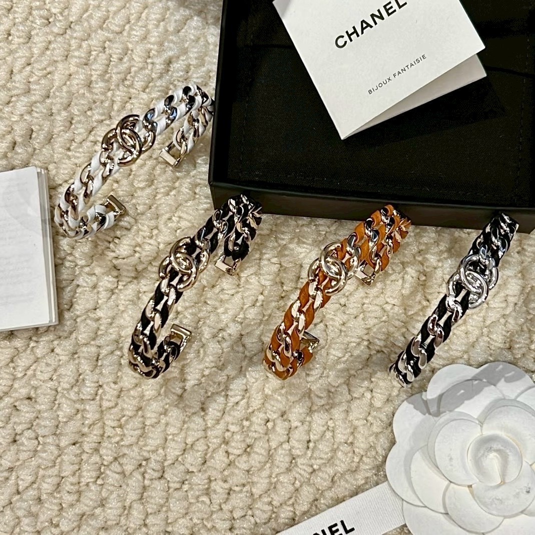 18k”香奶奶26c重工羊皮穿練金開口手鐲/高奢定製