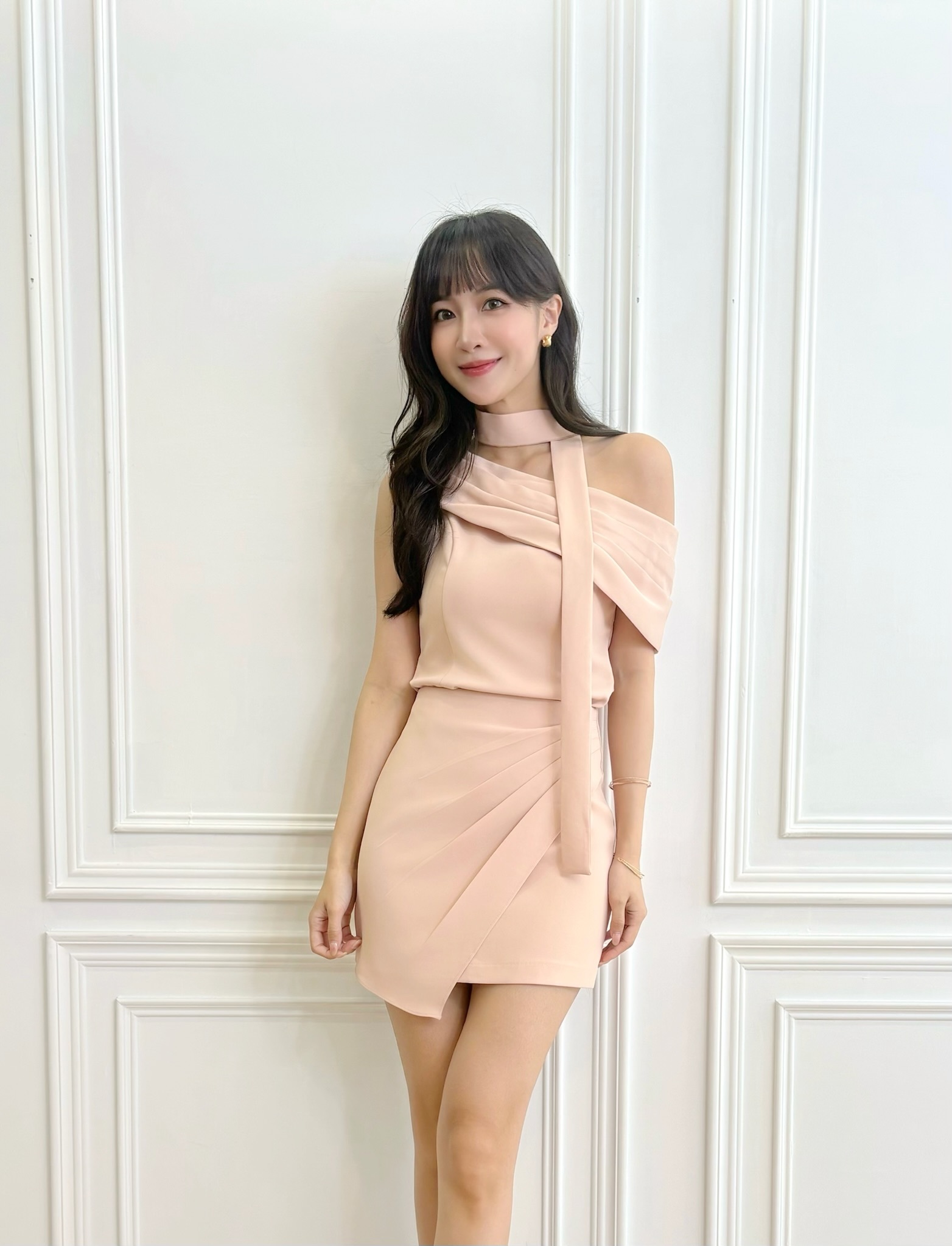 多層次翻領領巾上衣