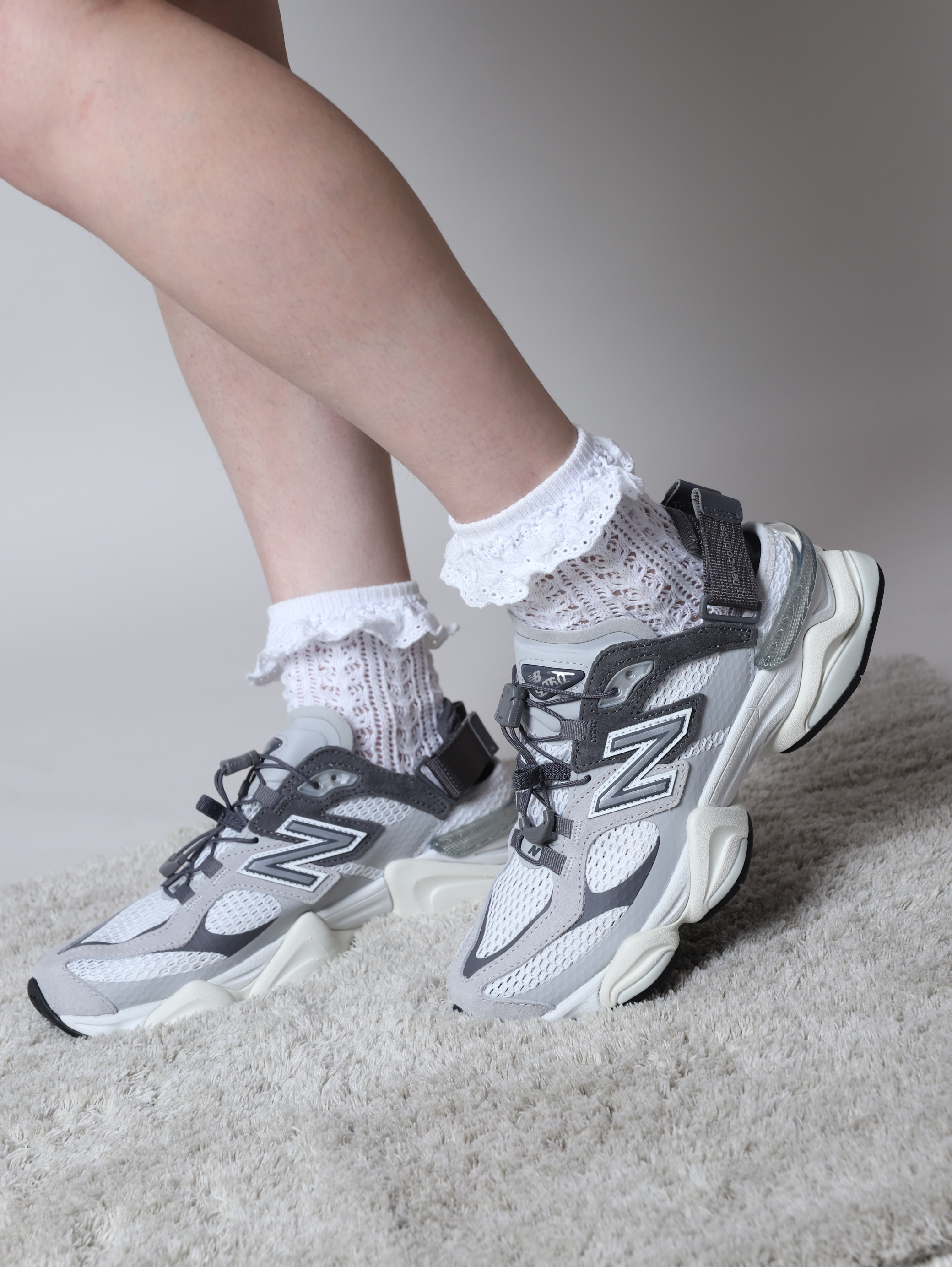 限量商品不退換 [4月底前發] 日本限定 男女鞋 NEW BALANCE 9060 NB9060 灰色 涼鞋 穆勒鞋 休閒鞋【U90603FA】