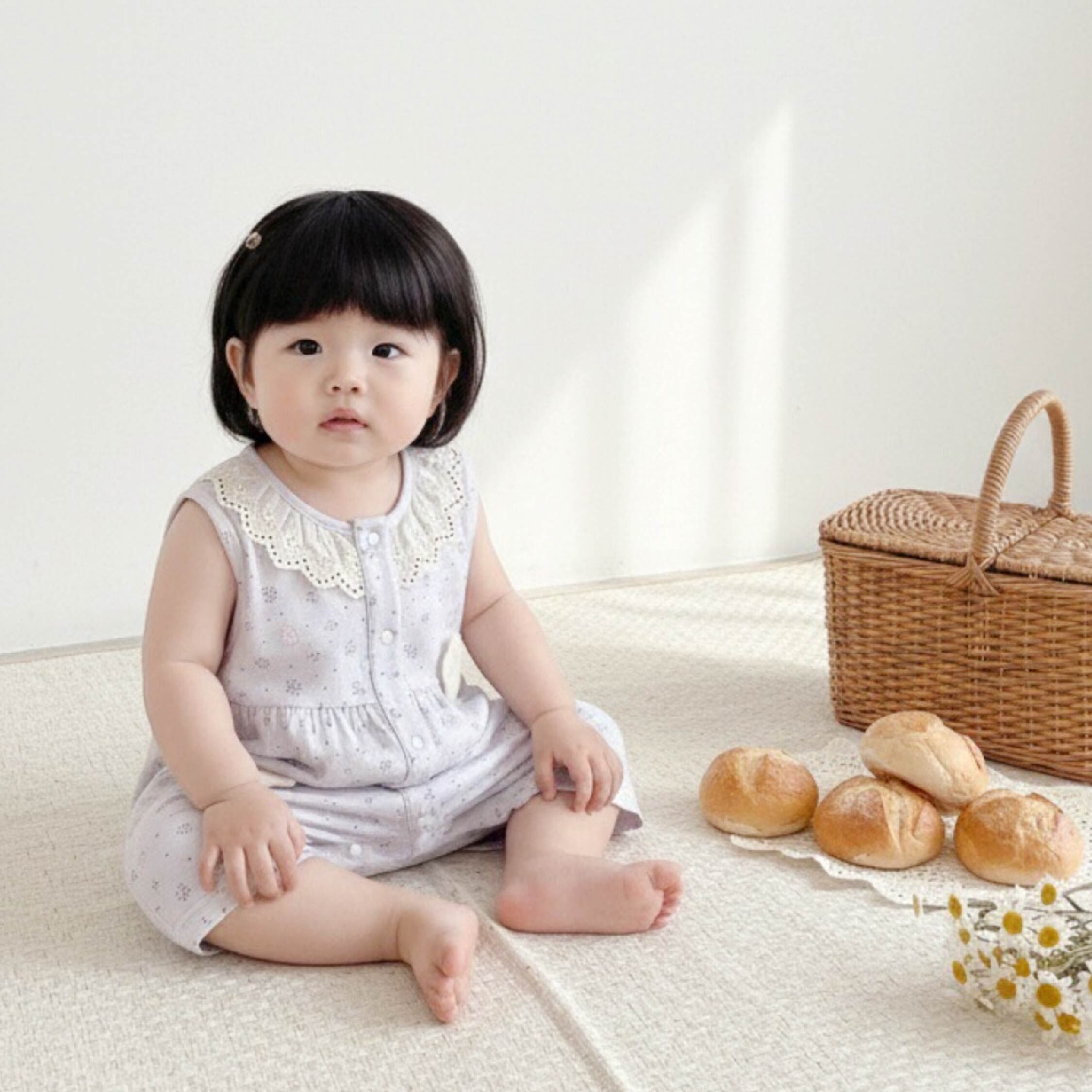 立體花花滿版兔兔連身衣 (JG6013)