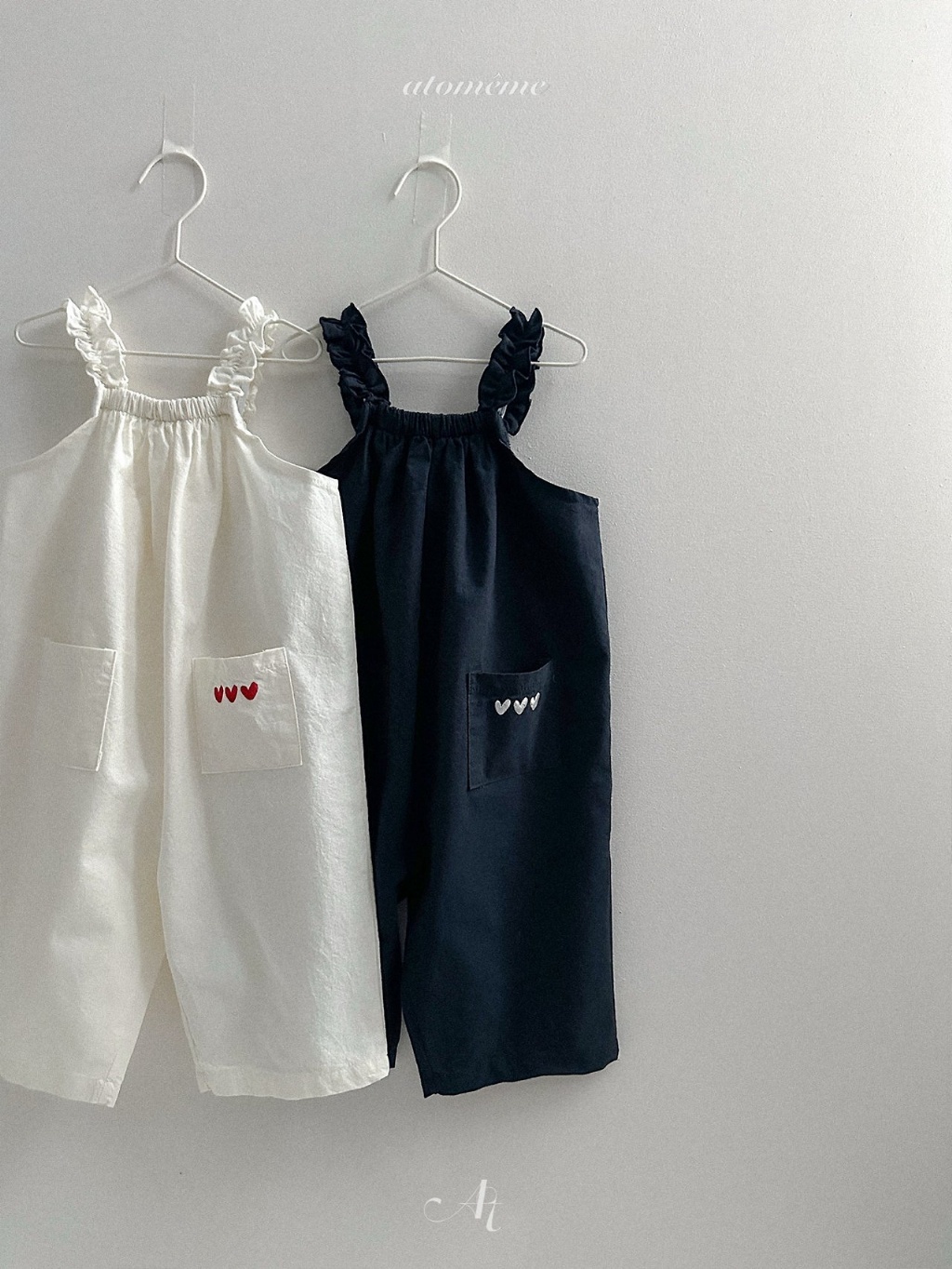 正韓夏ATOMEME 兩色刺繡愛心連身褲