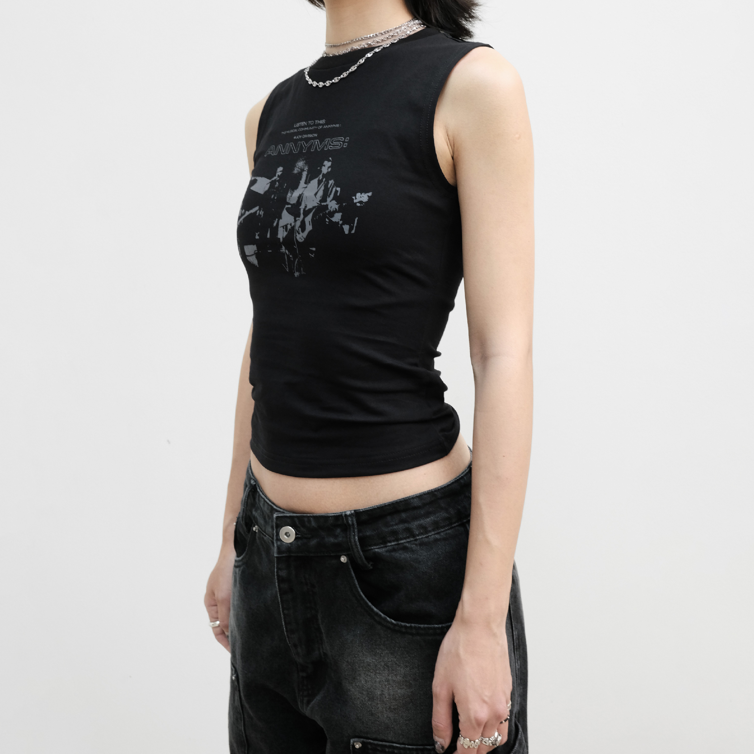 Anonymous Talking Fitted Top WMS 女裝貼身背心