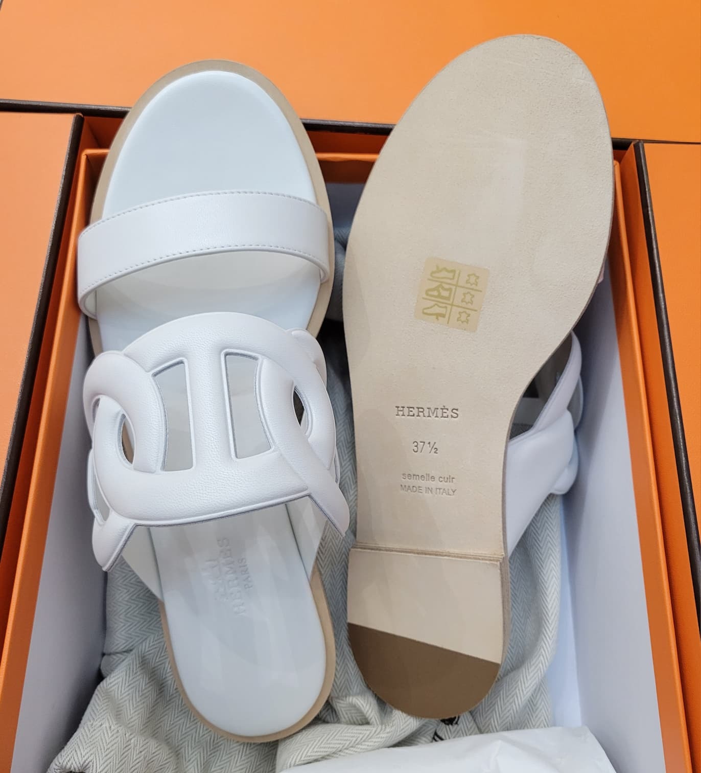 HERMES Lagune sandal BLANC 豬鼻 白色拖鞋